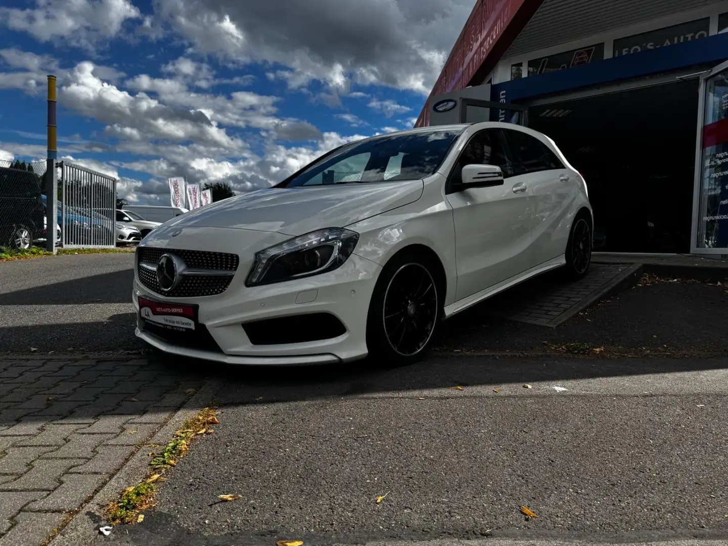 Mercedes-Benz A 180 A -Klasse A 180 Street Style Weiß - 2