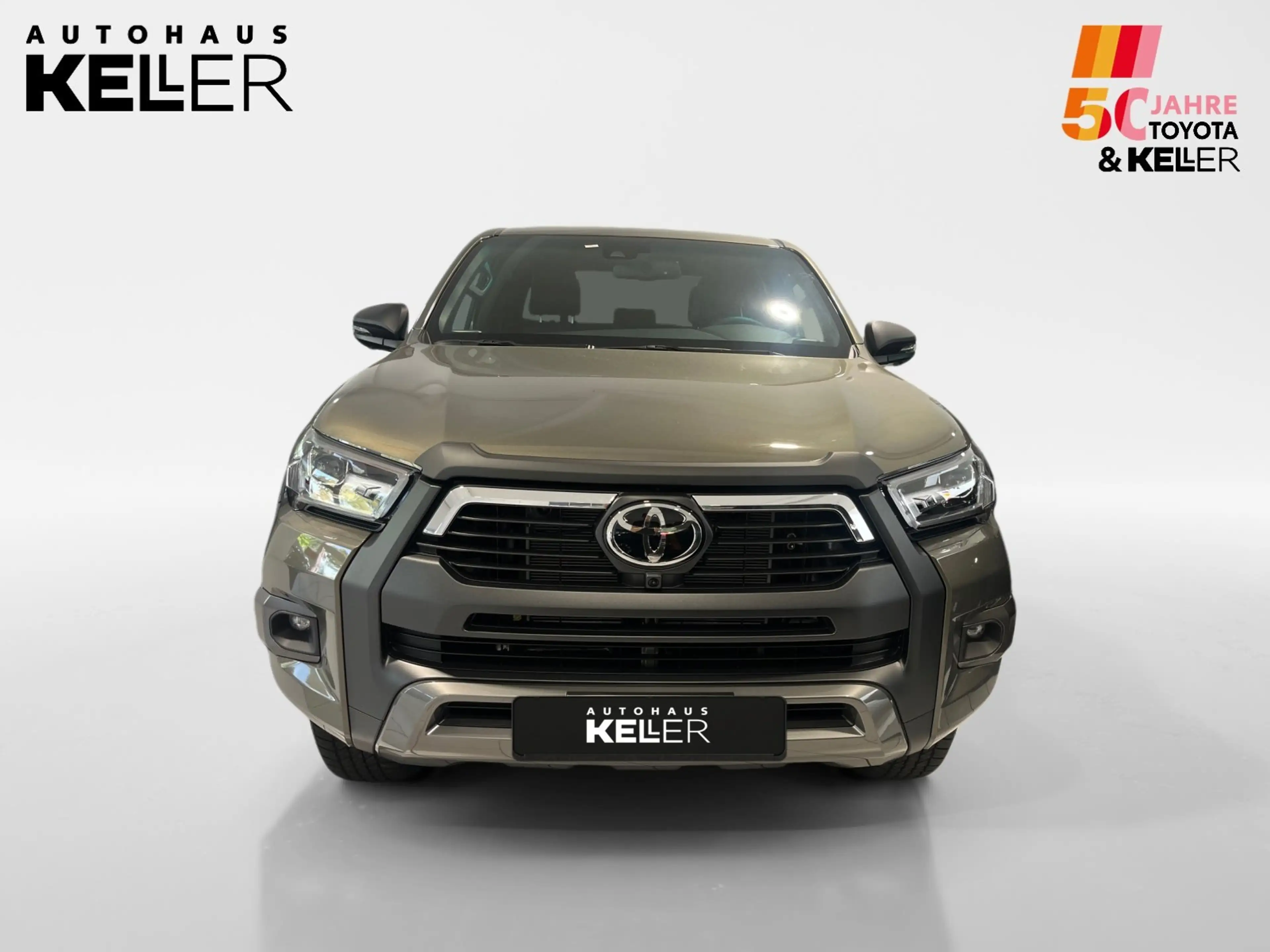 Toyota Hilux 2.8 D-4D 4x4 Double Cab Invincible 360 ACC — photo 2