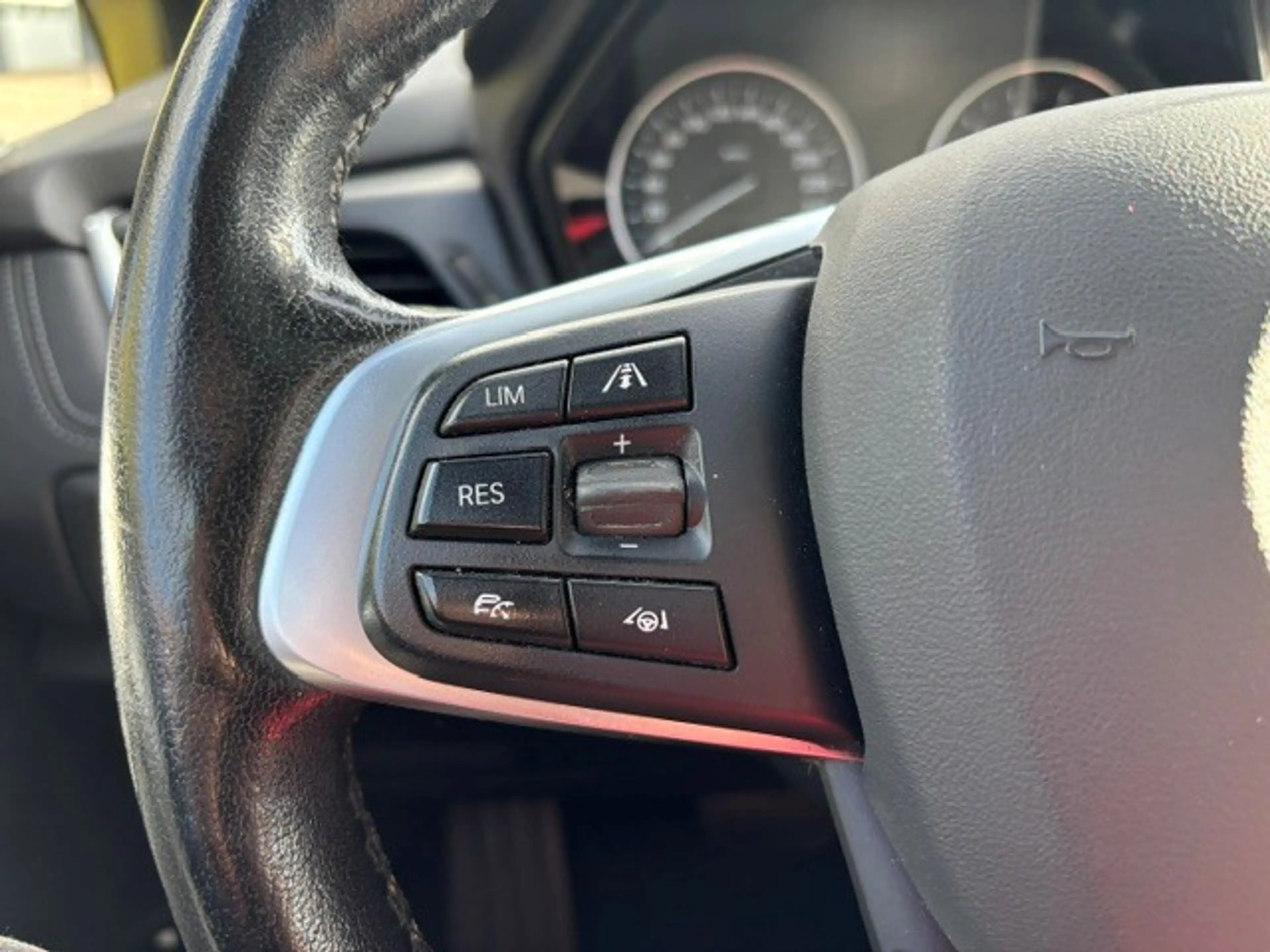 BMW 225 2-serie Active Tourer 225xe Centennial High Execut — photo 13