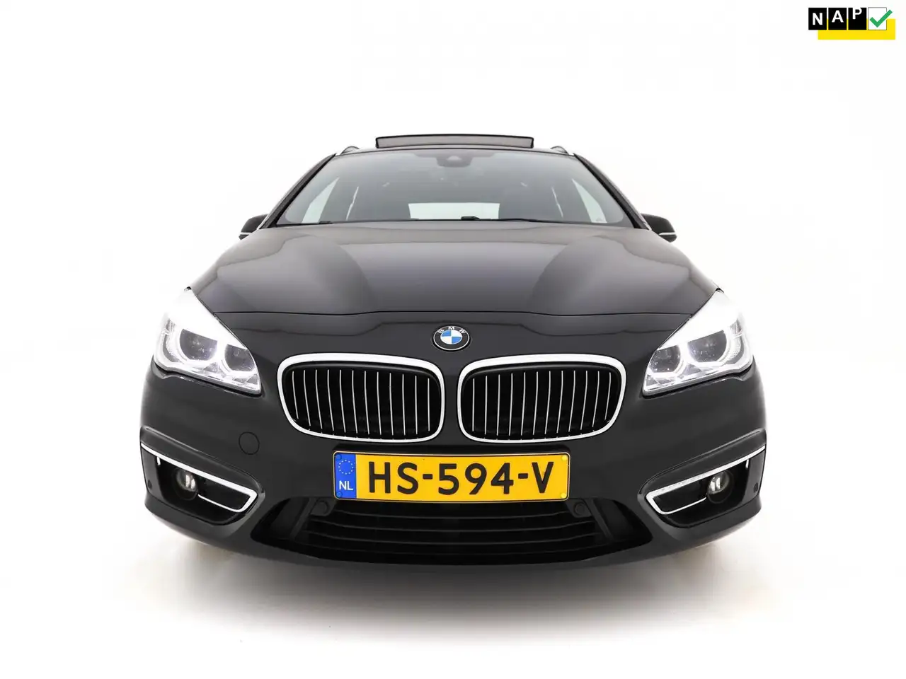 BMW 225