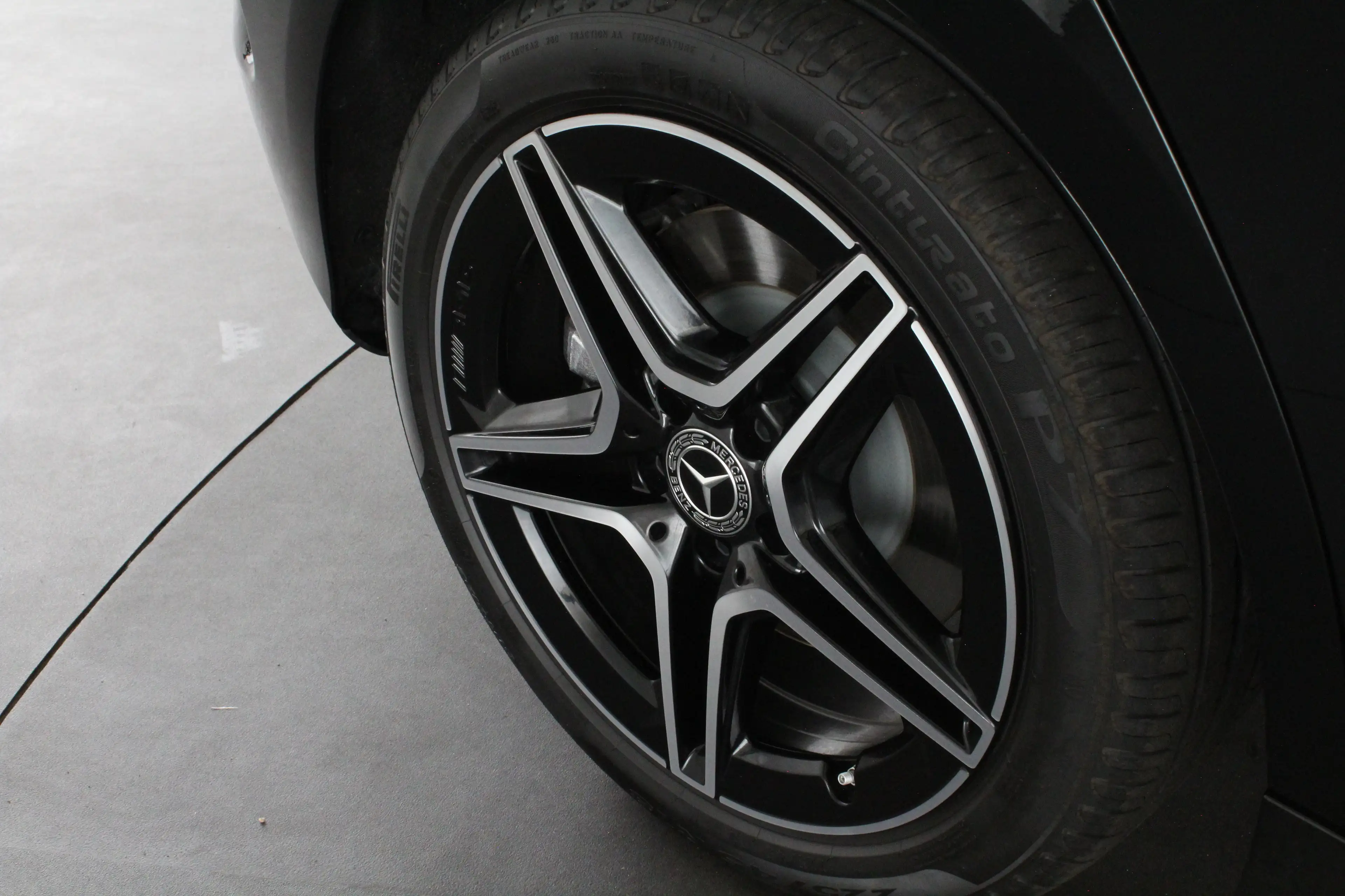 Mercedes-Benz B 250 e AMG Line Plug-in hybride 85km WLTP/Night-pakket/ — photo 8