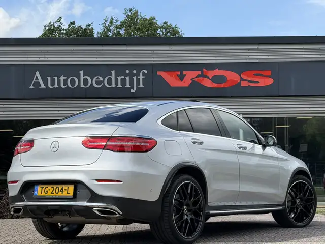 Mercedes-Benz GLC view 9