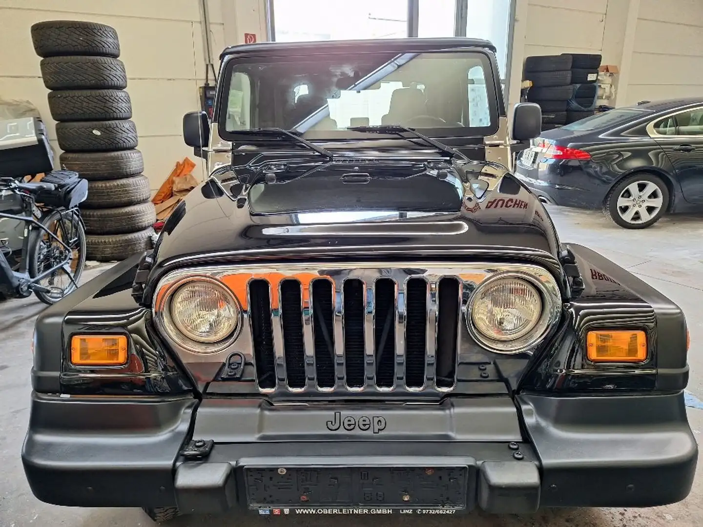 Jeep Wrangler 4,0 Scout Hard Top Aut. Schwarz - 1