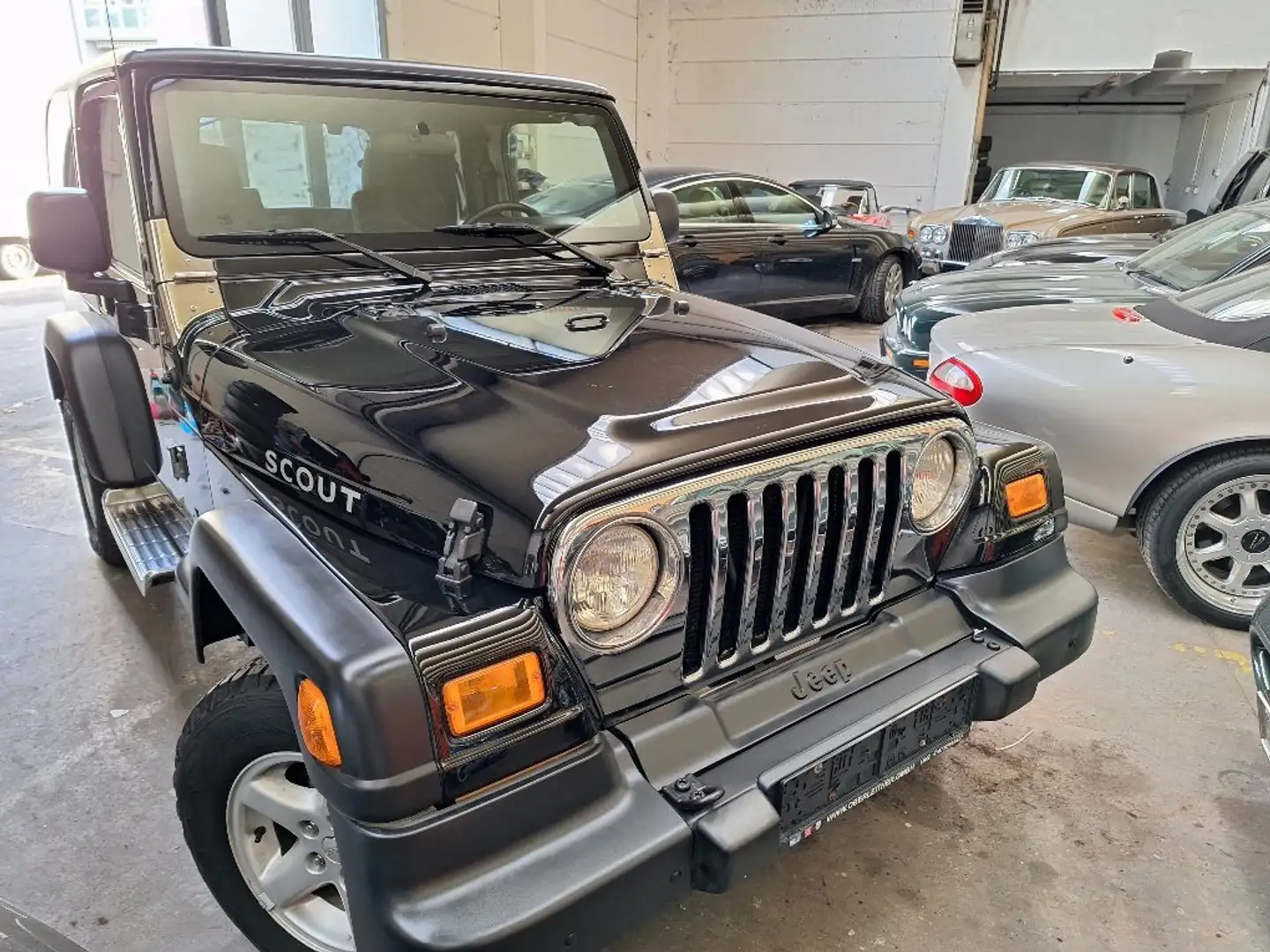Jeep Wrangler 4,0 Scout Hard Top Aut. Schwarz - 2