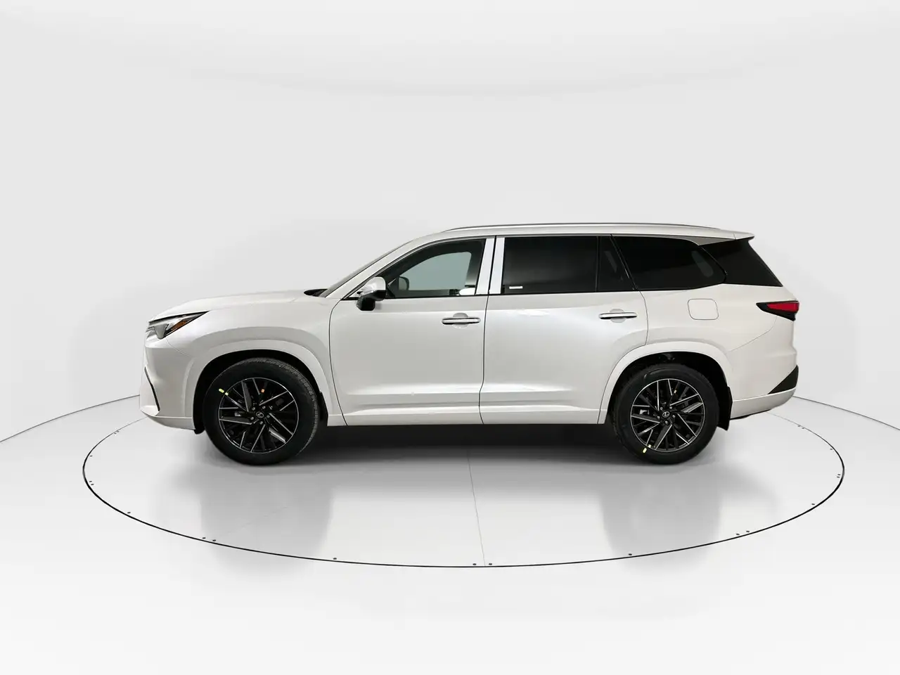 Lexus TX 350 снимка Lexus TX 350