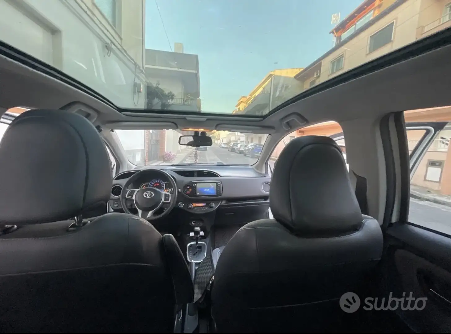 Toyota Yaris 5p 1.5h Style - 2