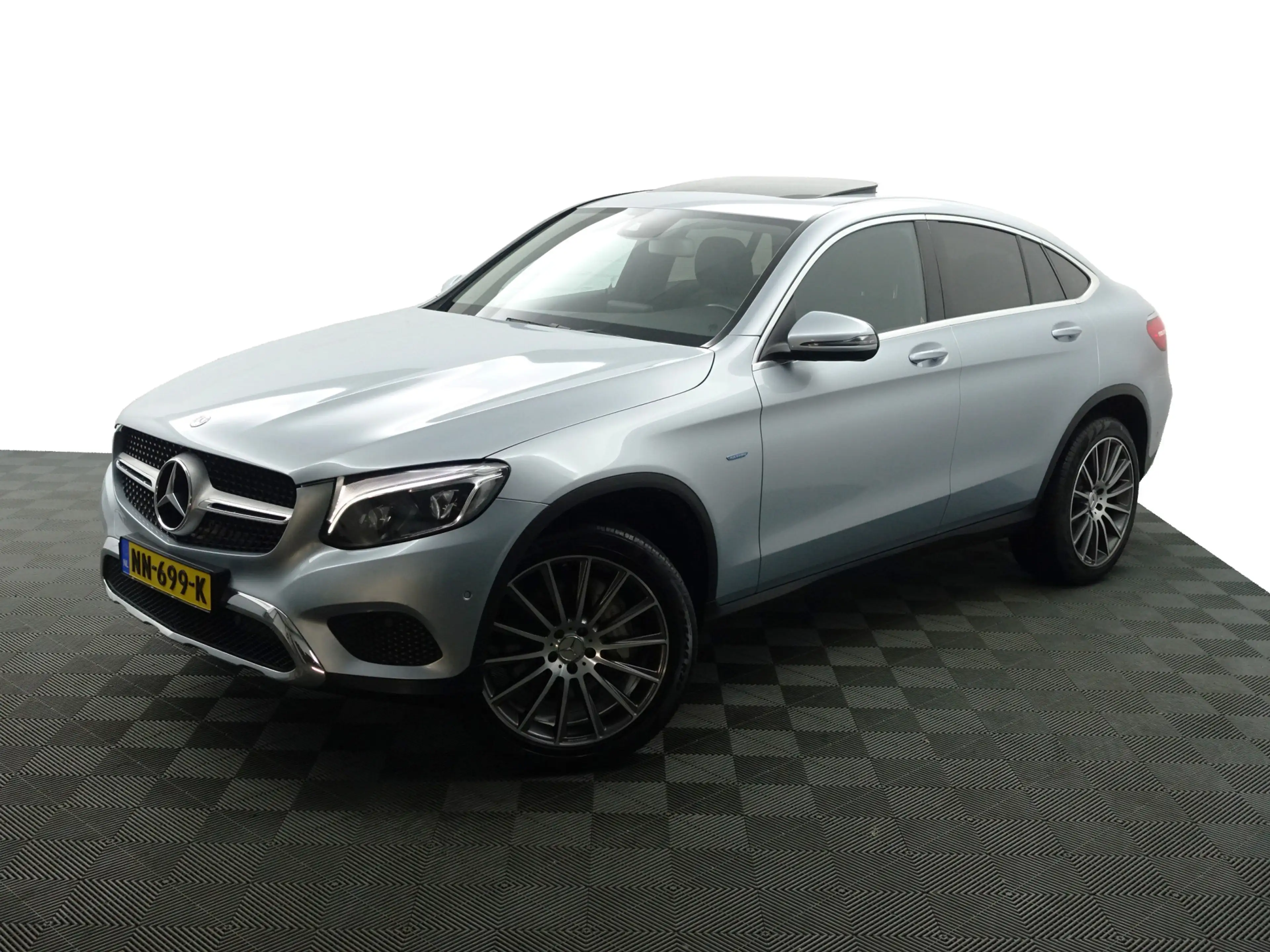 Mercedes-Benz GLC 350 Coupé 350e 4MATIC AMG Prestige Plus Aut- Schuifdak — photo 4