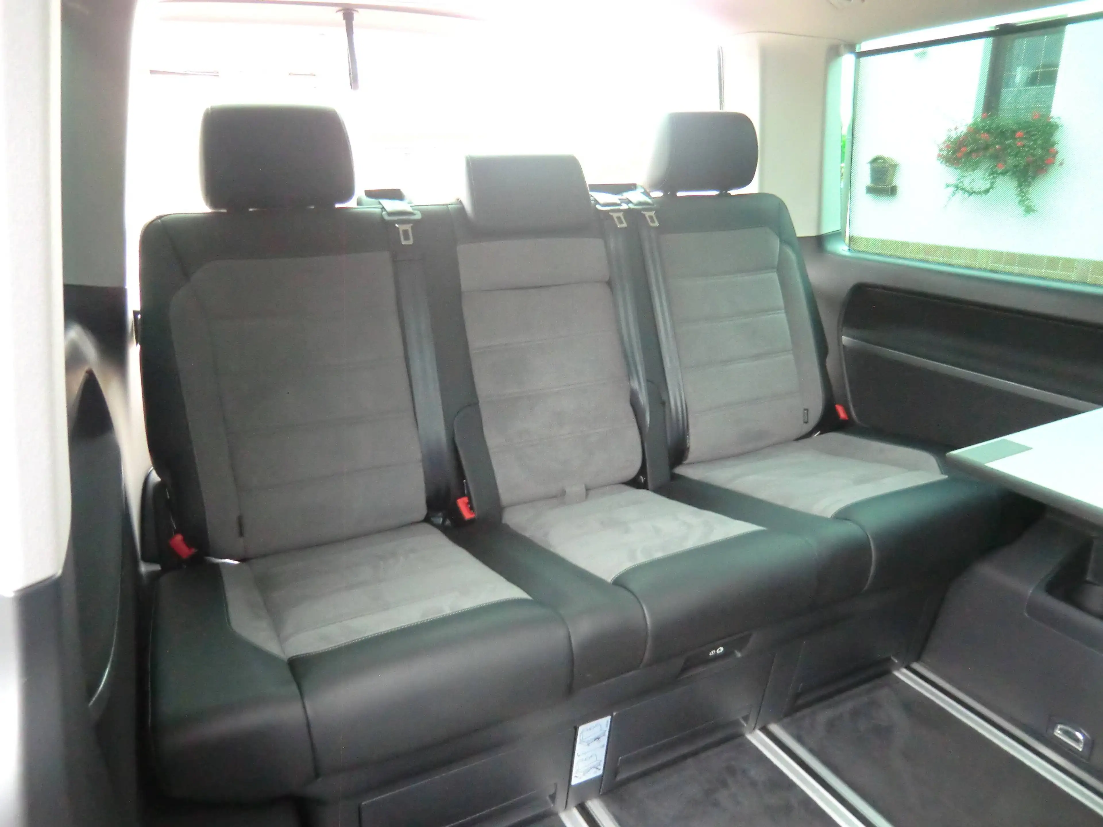 Volkswagen T6.1 Multivan Multivan Generation Six, 1-Hand, unfallfrei, MwSt — photo 11