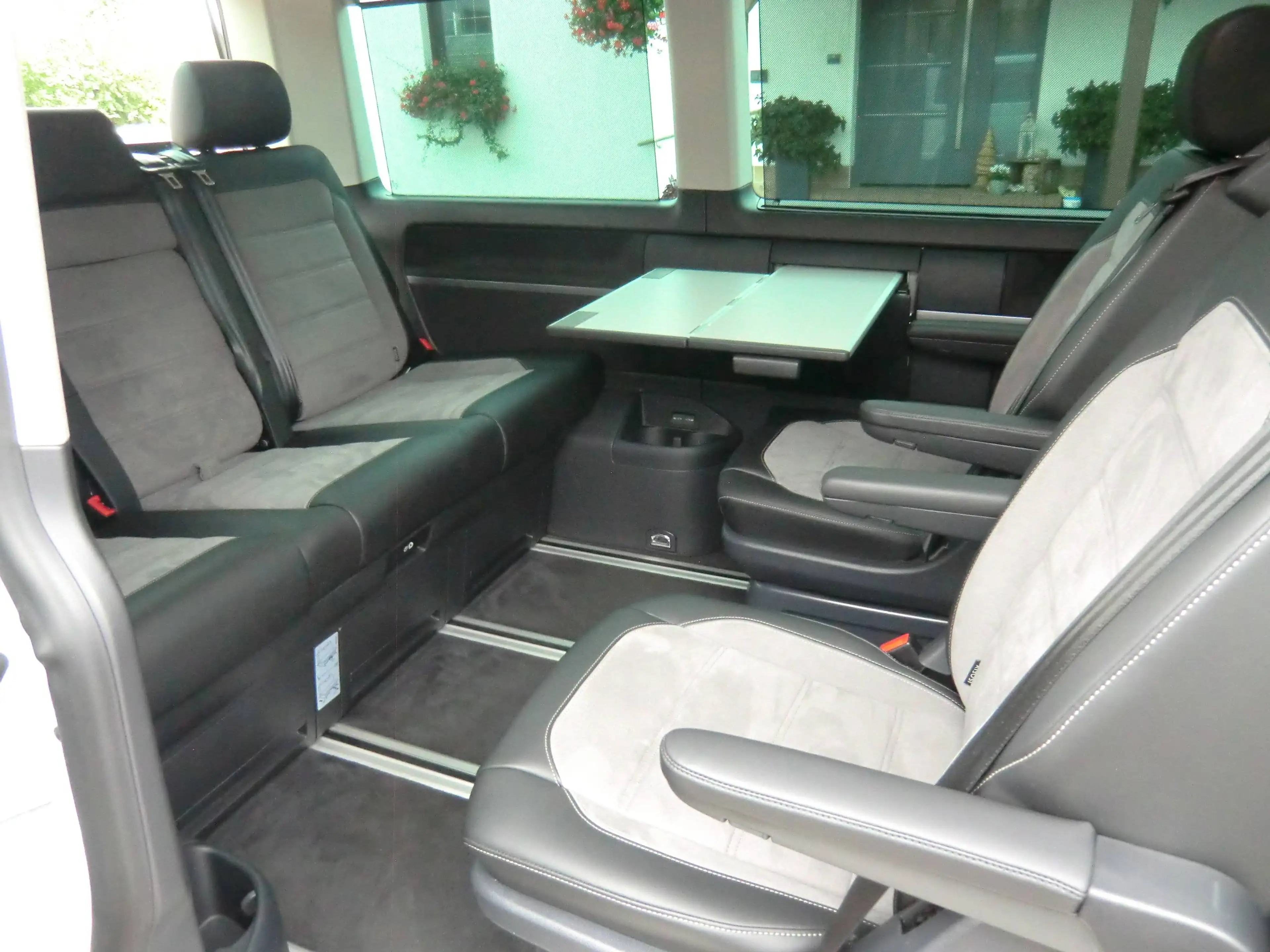 Volkswagen T6.1 Multivan Multivan Generation Six, 1-Hand, unfallfrei, MwSt — photo 10