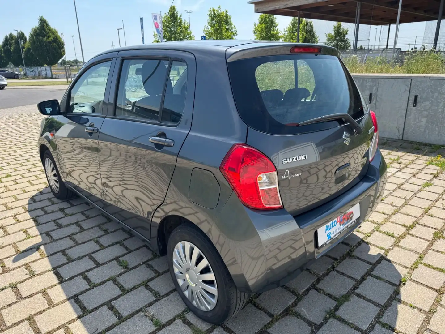 Suzuki Celerio Basis Automatik Klima Euro6 Grau - 1