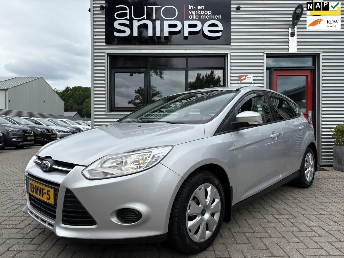 Ford Focus 1.6 TI-VCT Trend -5DRS.-AIRCO-CRUISECONTROL-VOORRU Grijs - 1