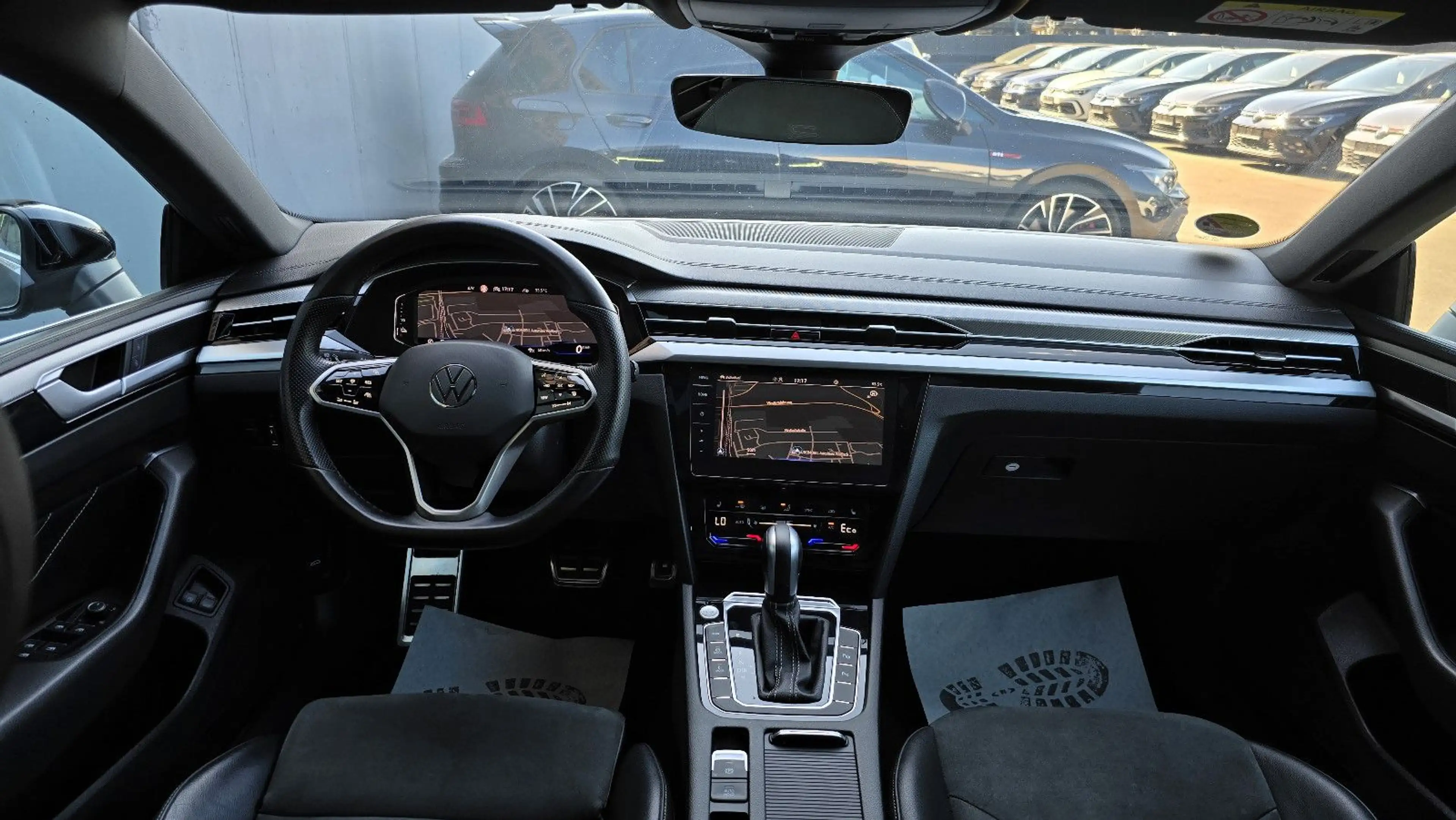 Volkswagen Arteon 1.4 eHybrid DSG 3 x R-Line Pano/DCC/AHK — photo 5