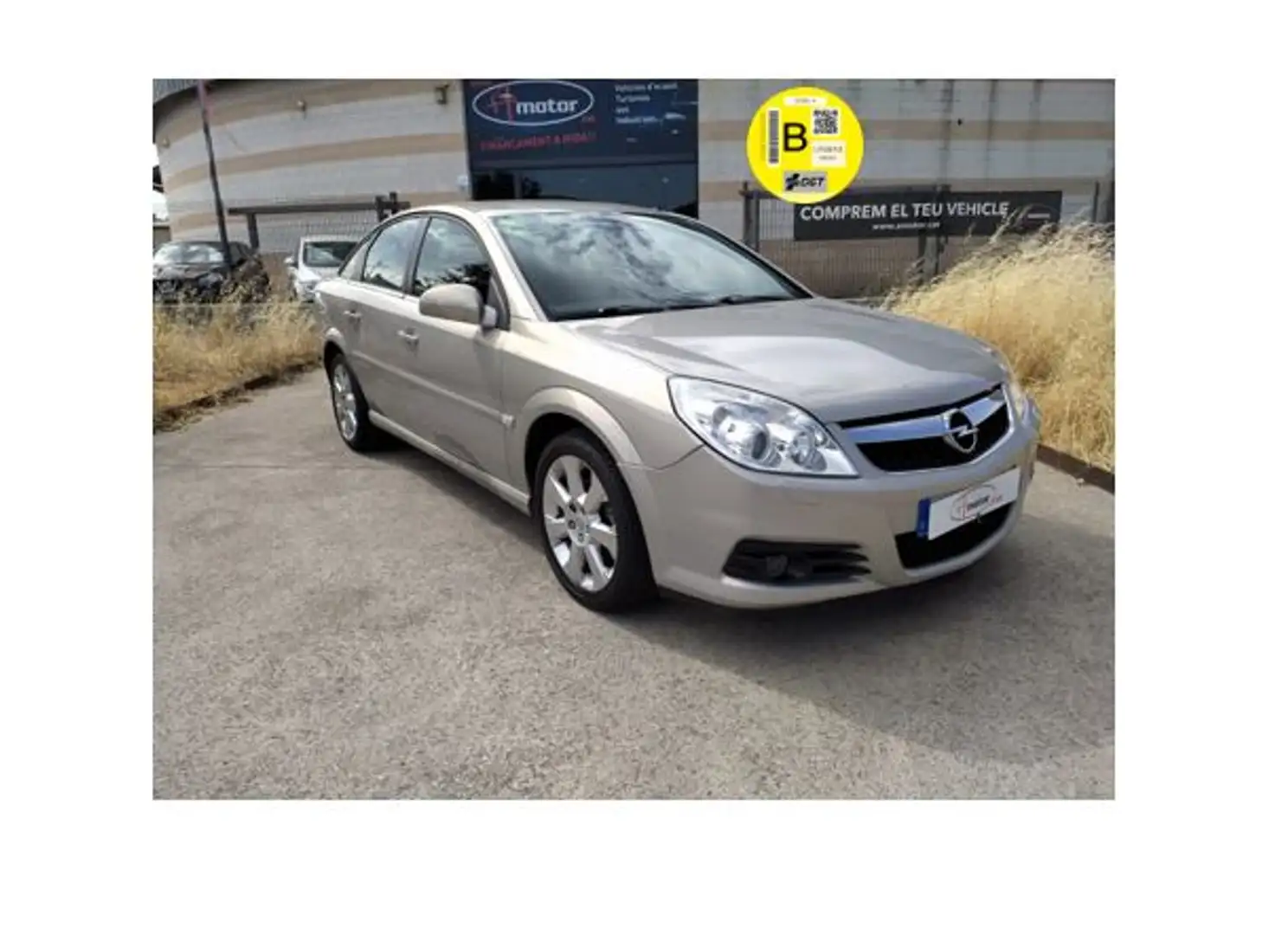 Opel Vectra 2.0DTI 120CV 5P Beige - 2