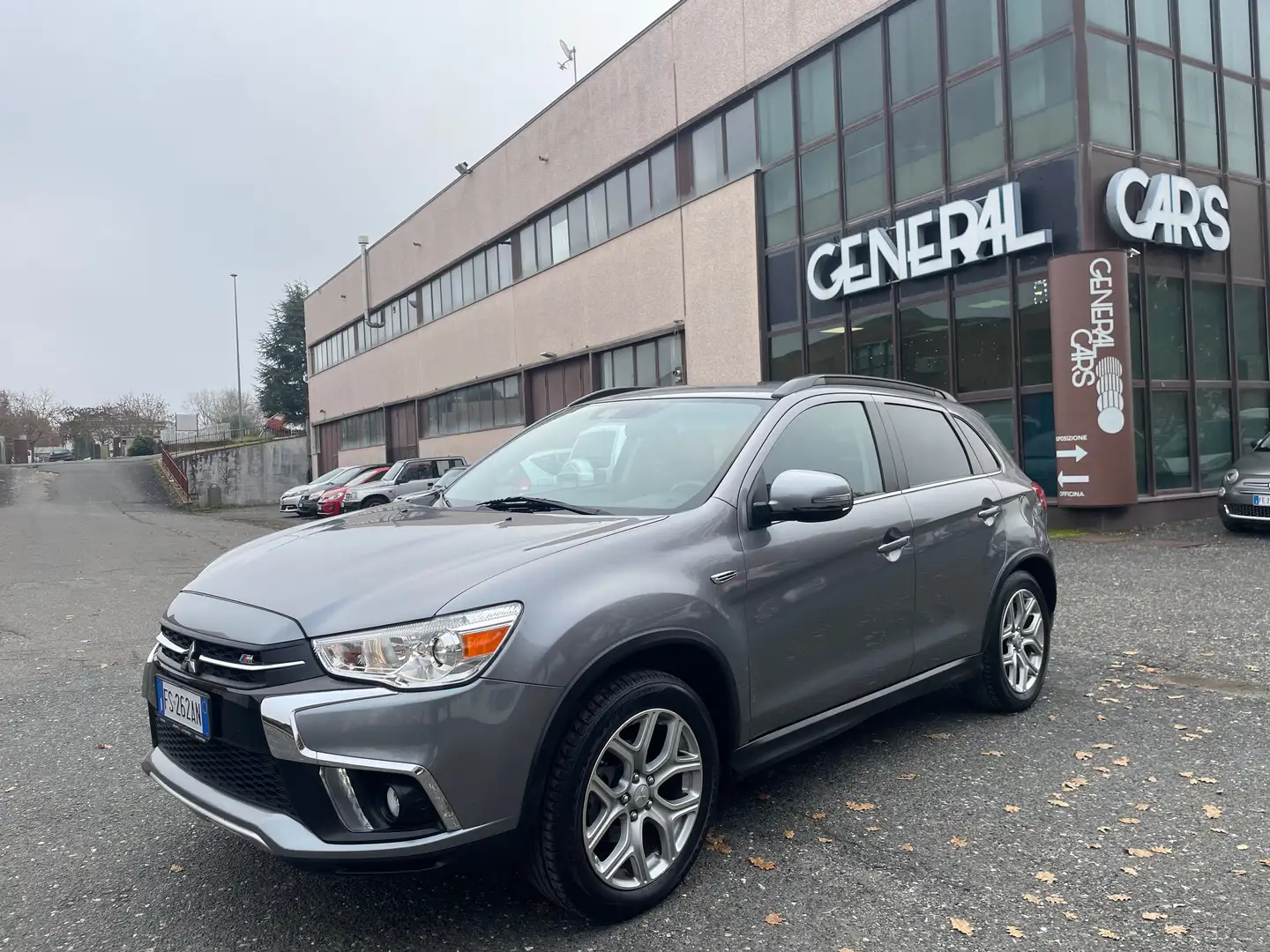 Mitsubishi ASX 1.6 DiD Intense navi 4wd my18 *gancio traino* Grigio - 2