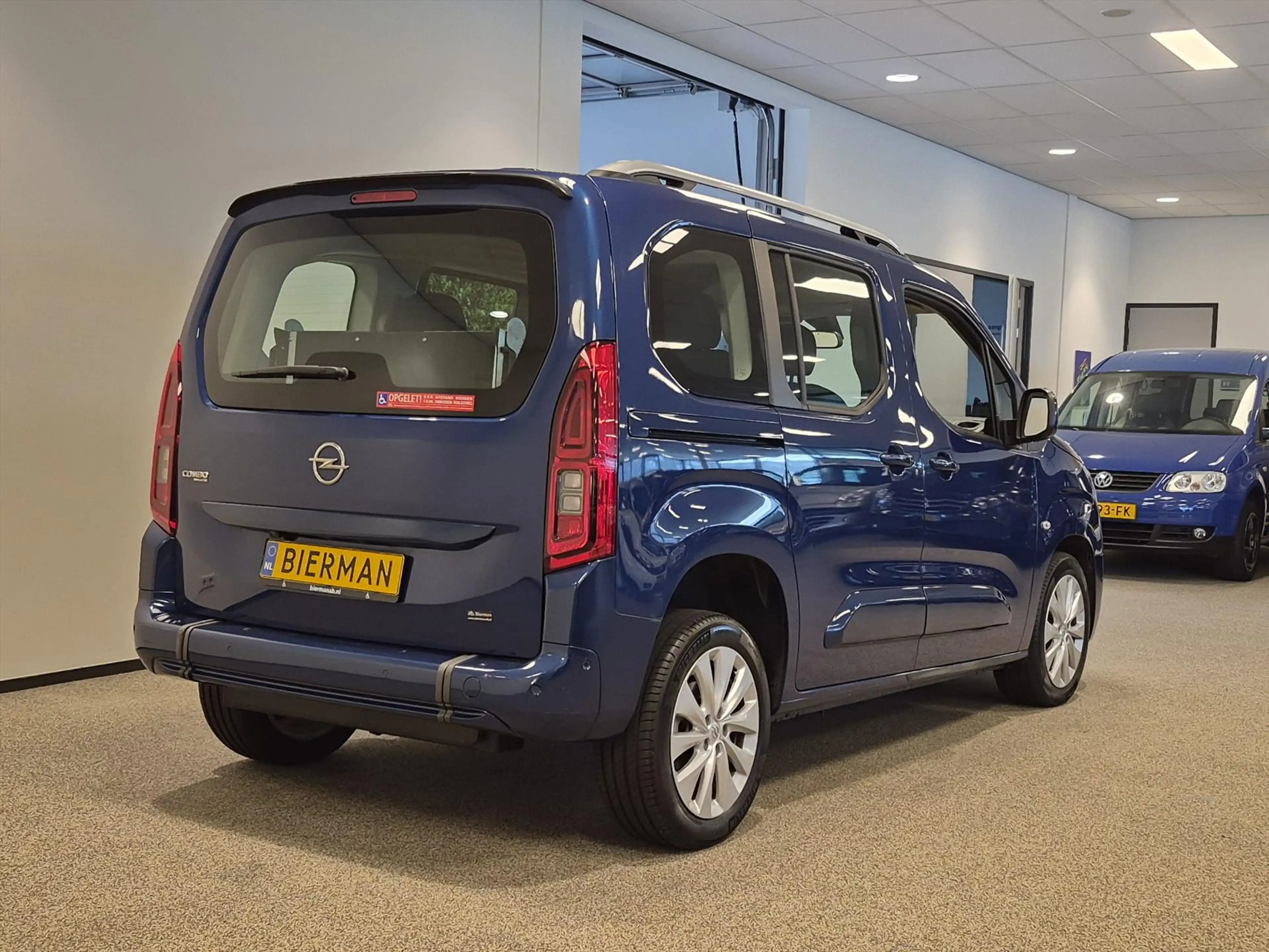 Opel Combo L1 Rolstoelauto Automaat 4+1 — photo 12
