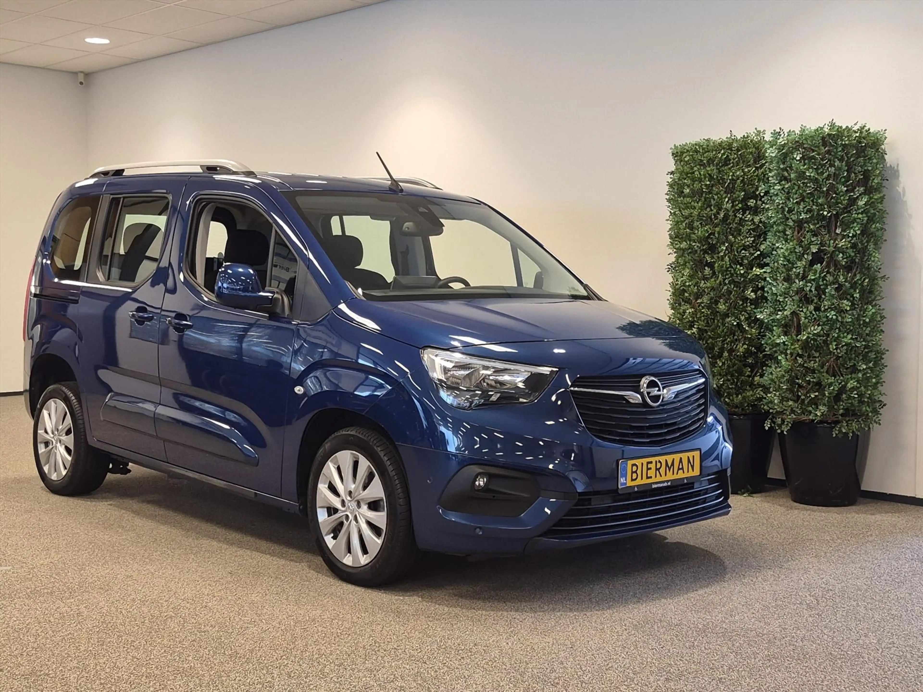 Opel Combo L1 Rolstoelauto Automaat 4+1 — photo 15