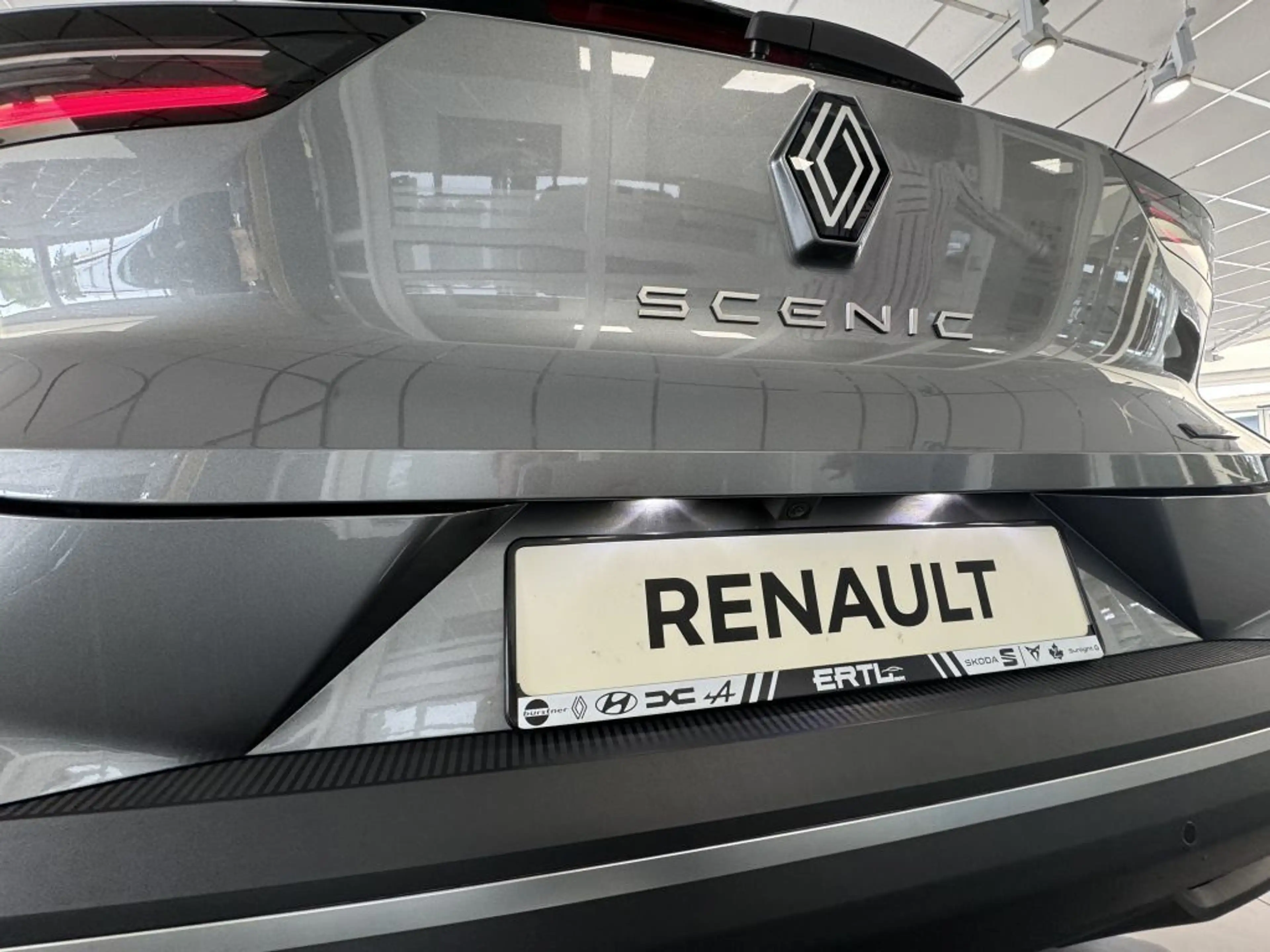 Renault Scenic E-Tech Techno 170 Comfort Range — photo 14