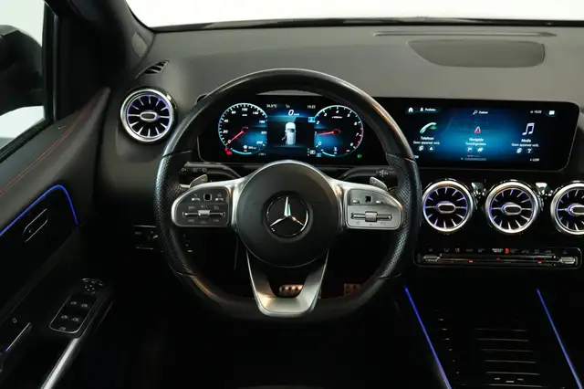 Mercedes-Benz B-Class view 7