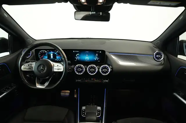 Mercedes-Benz B-Class view 6
