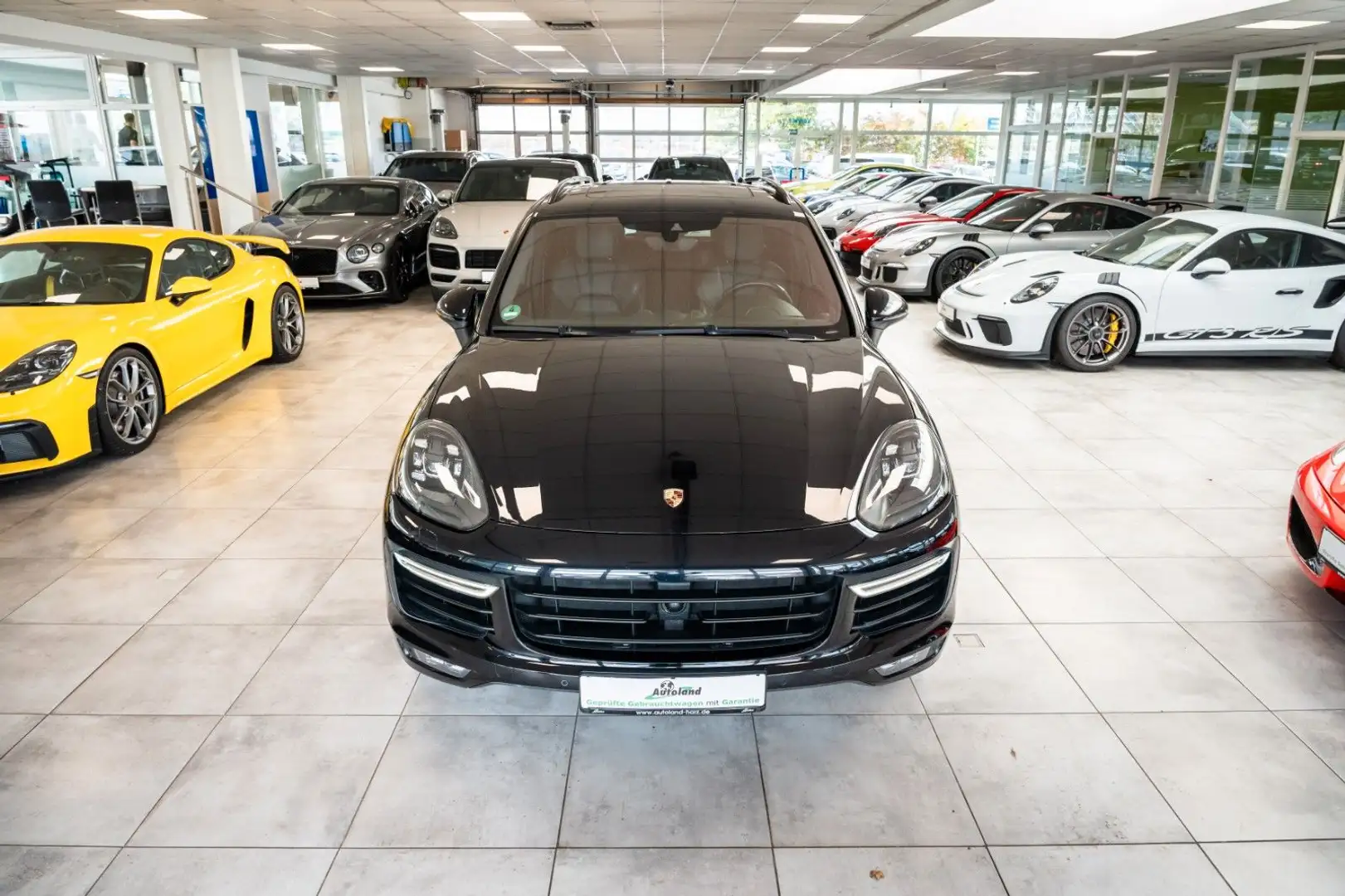 Porsche Cayenne Turbo PDK*PCCB*LED*BURMESTER*TV*Approved Schwarz - 2