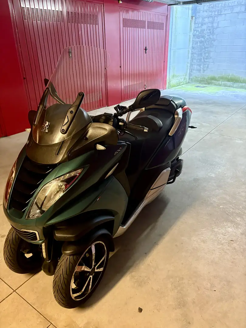 Peugeot Metropolis Allure 400 - 1