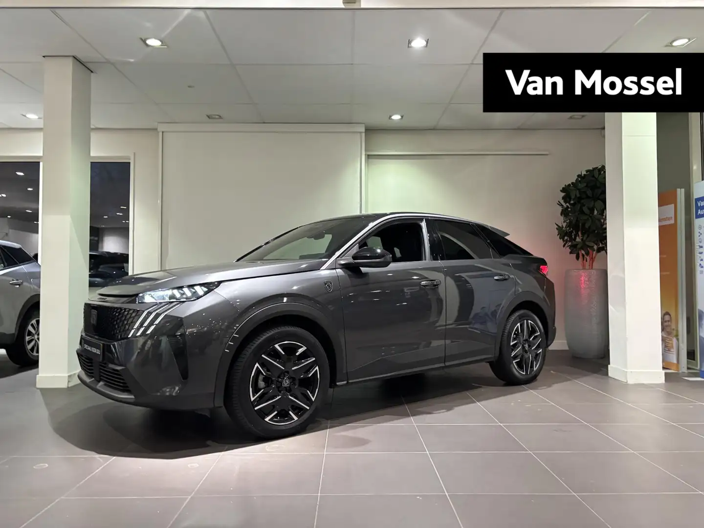 Peugeot 3008 1.2 Hybrid 136 GT | Camera | Navigatie | Adaptive Gris - 1