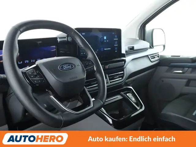 Ford Tourneo Custom view 11