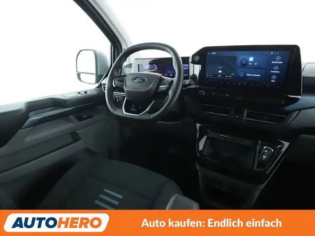 Ford Tourneo Custom view 13