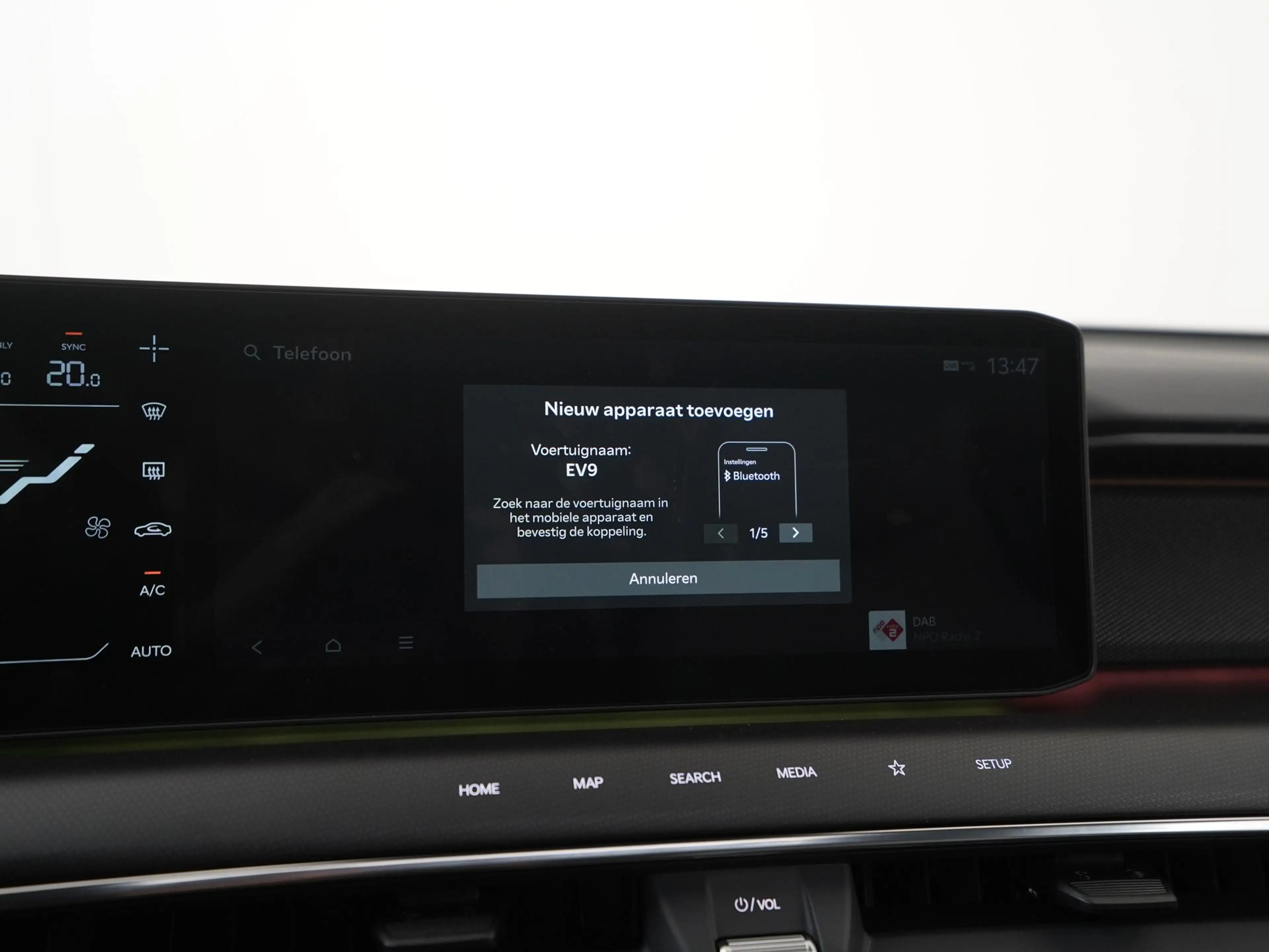 Kia EV9 GT-Line AWD 99.8 kWh | Panoramadak | HUD | Massage — photo 23