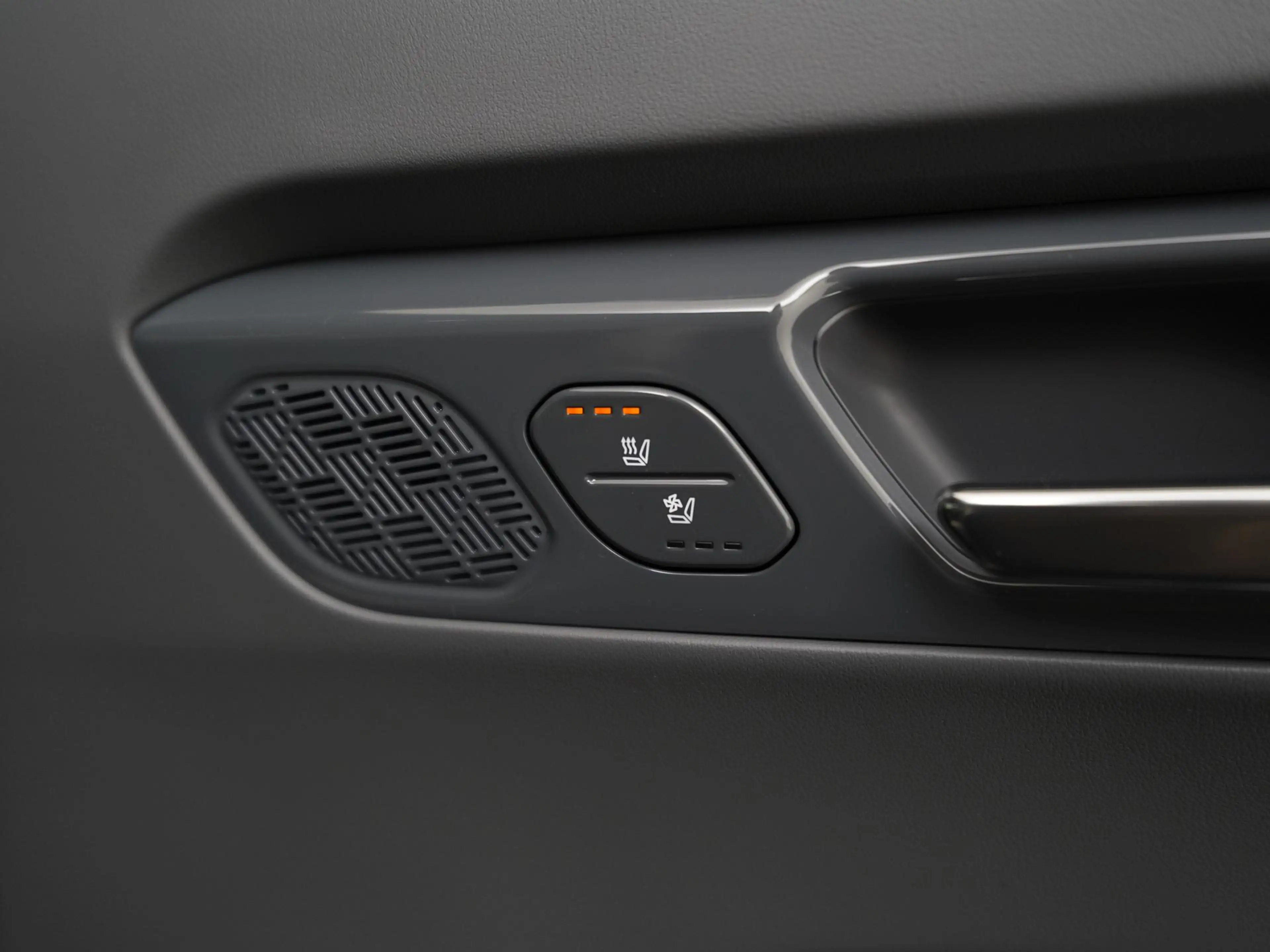 Kia EV9 GT-Line AWD 99.8 kWh | Panoramadak | HUD | Massage — photo 41