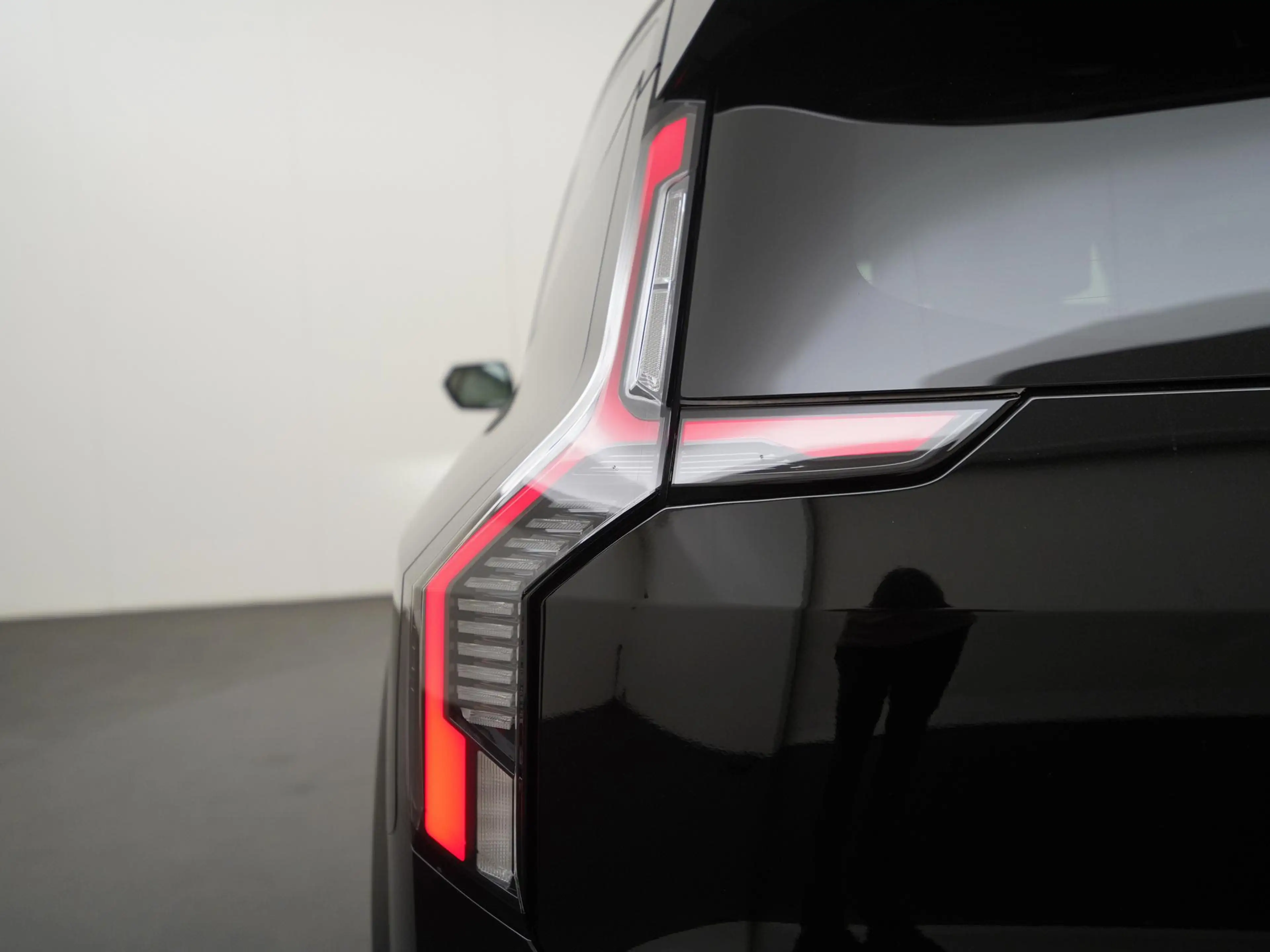 Kia EV9 GT-Line AWD 99.8 kWh | Panoramadak | HUD | Massage — photo 32