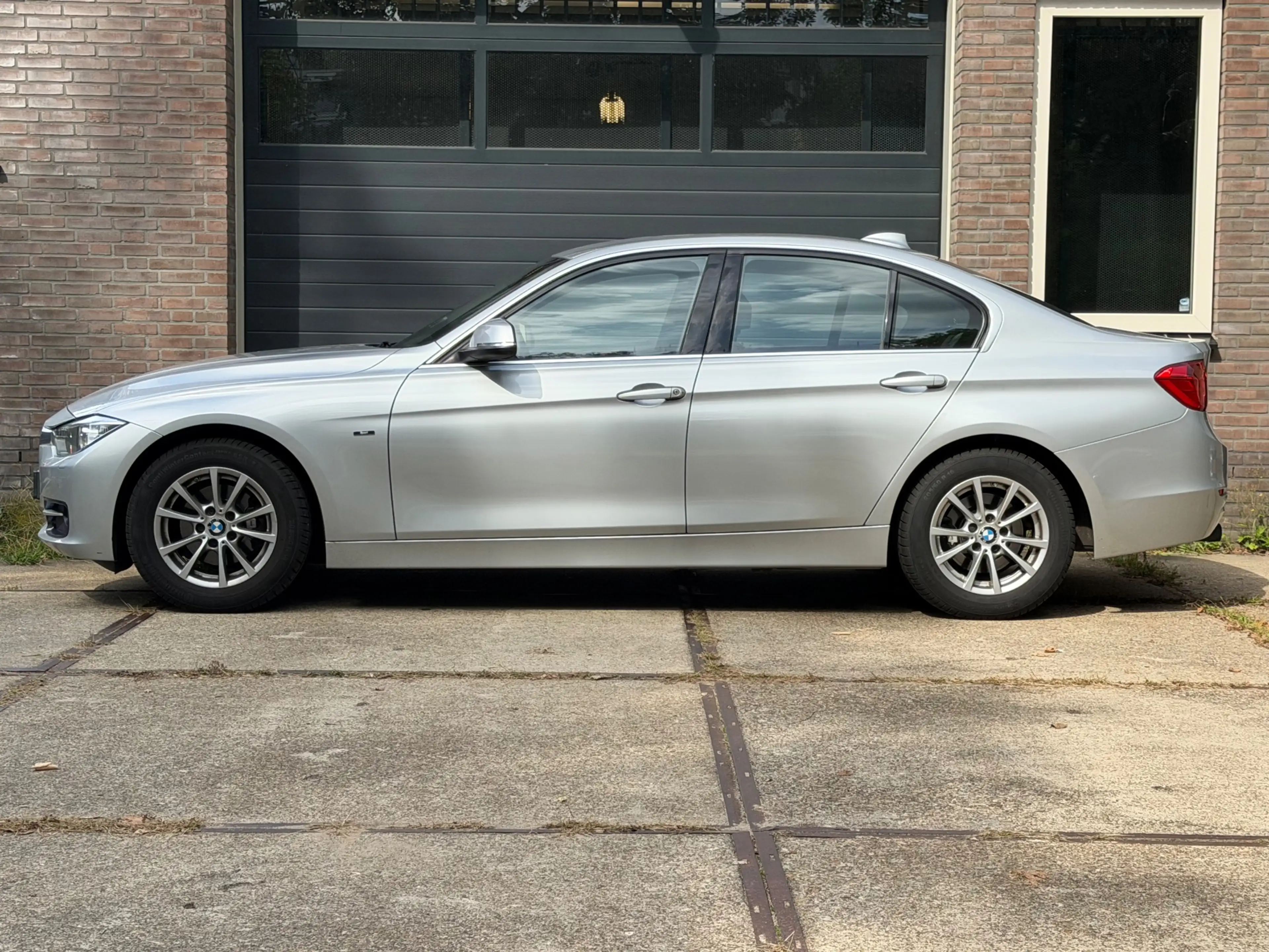BMW 316 3-serie 316i Sport Automaat | Keyless Entry | Navi — photo 8