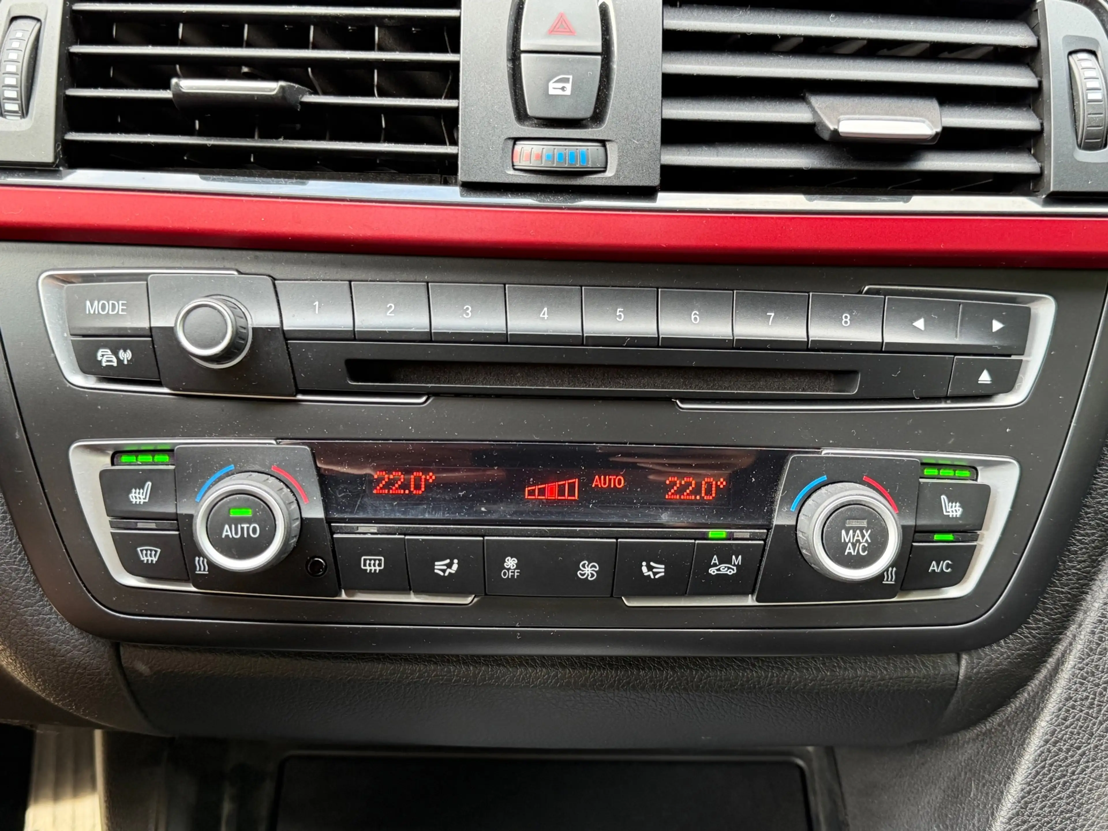 BMW 316 3-serie 316i Sport Automaat | Keyless Entry | Navi — photo 22