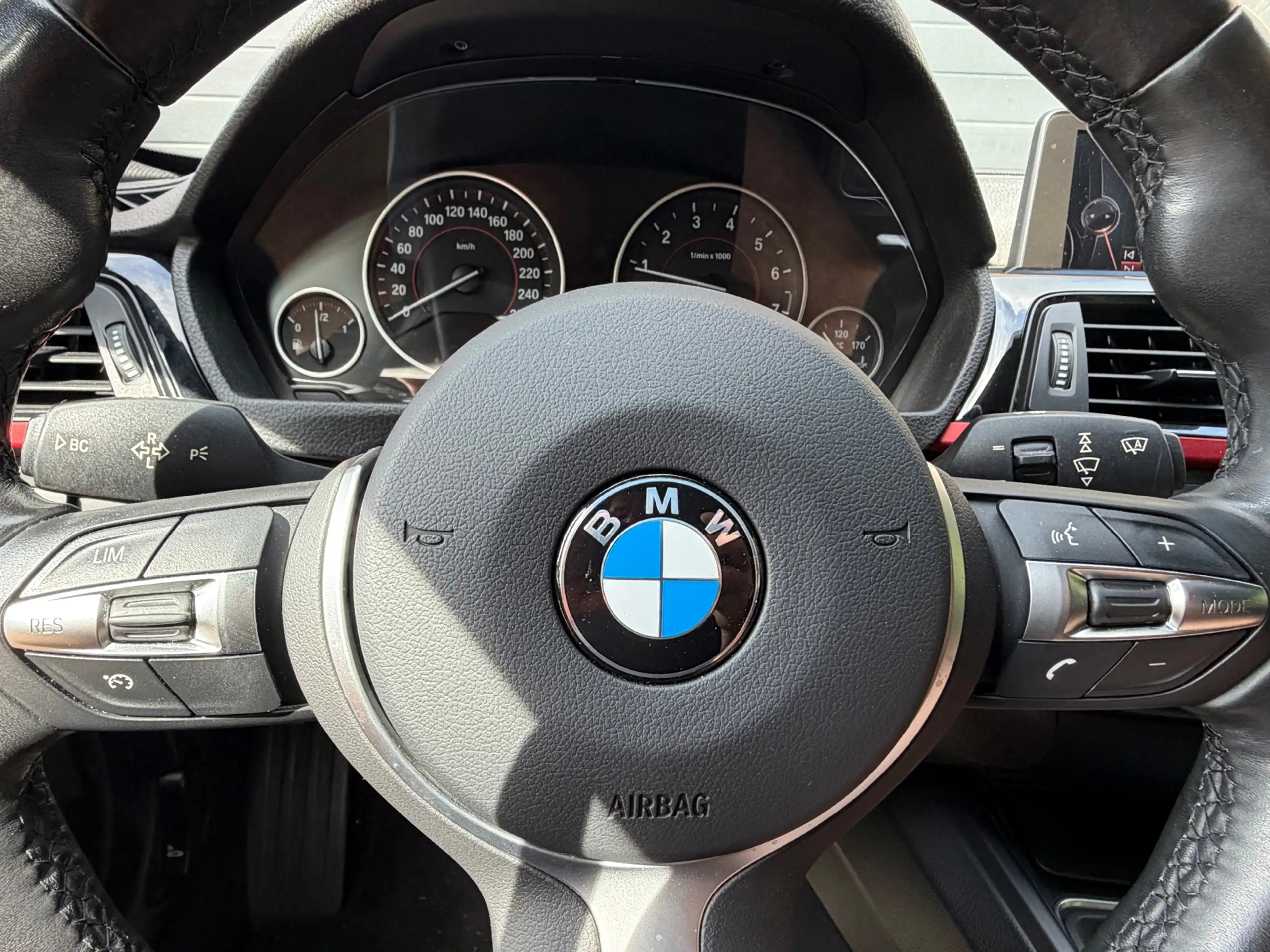 BMW 316 3-serie 316i Sport Automaat | Keyless Entry | Navi — photo 26