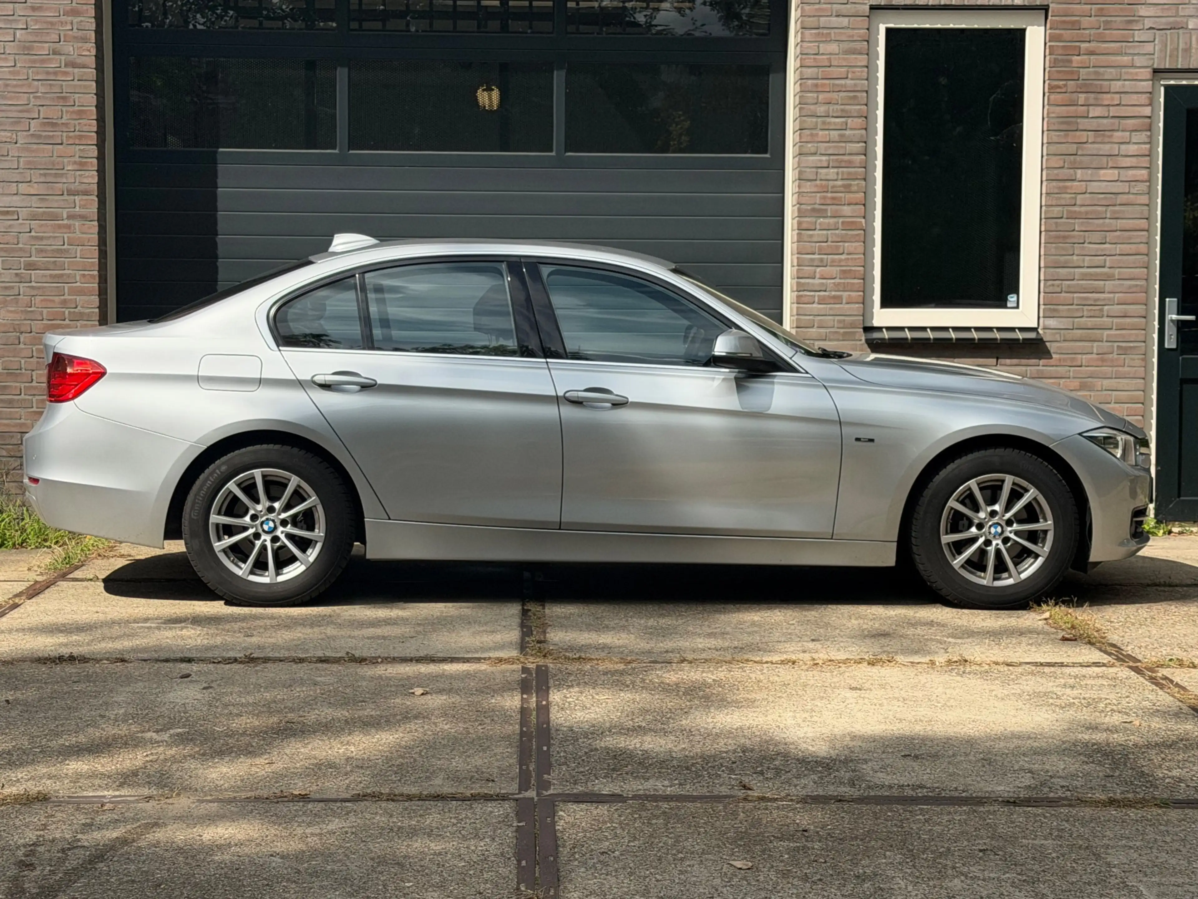 BMW 316 3-serie 316i Sport Automaat | Keyless Entry | Navi — photo 4