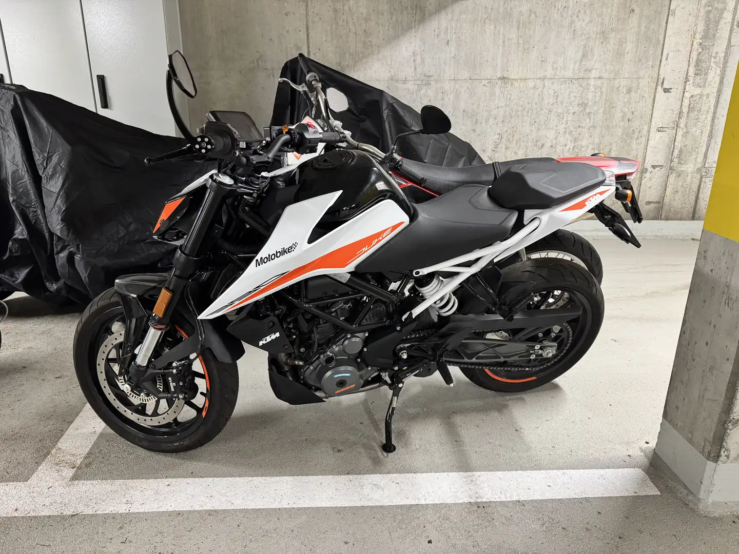 KTM 390 Duke Blanc - 2