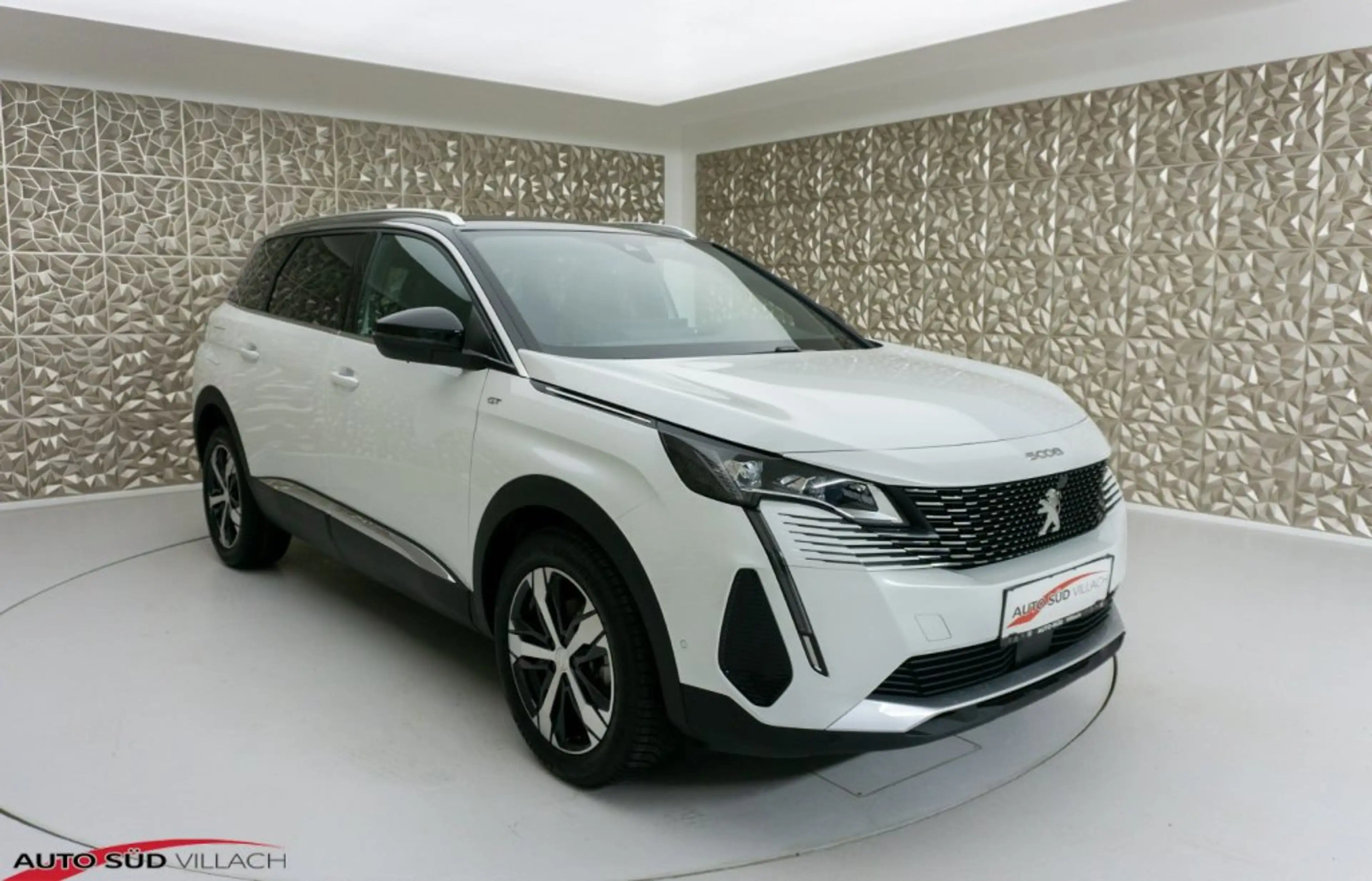 Peugeot 5008 GT BlueHDi 130 EAT8 — photo 3