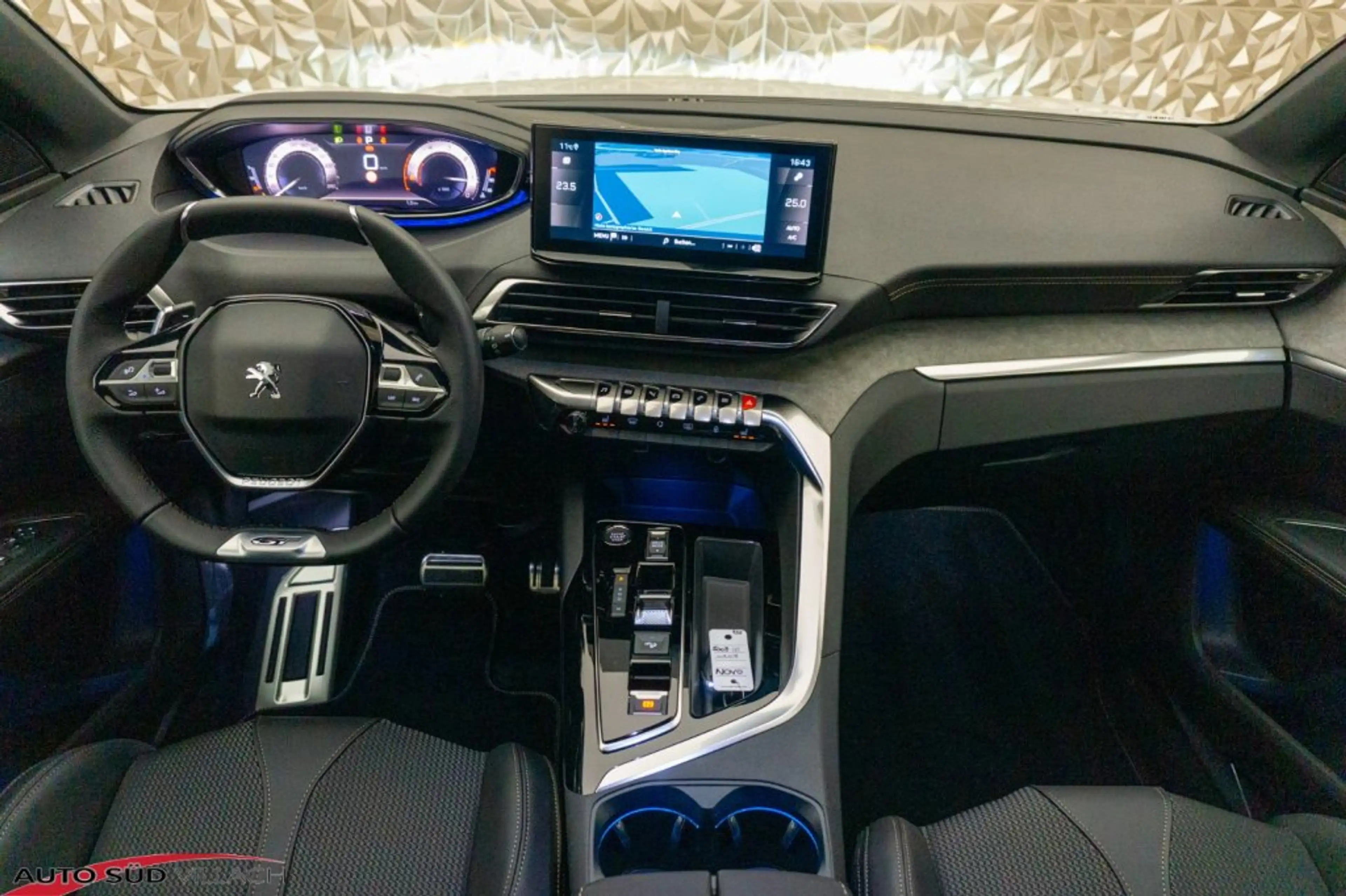 Peugeot 5008 GT BlueHDi 130 EAT8 — photo 9