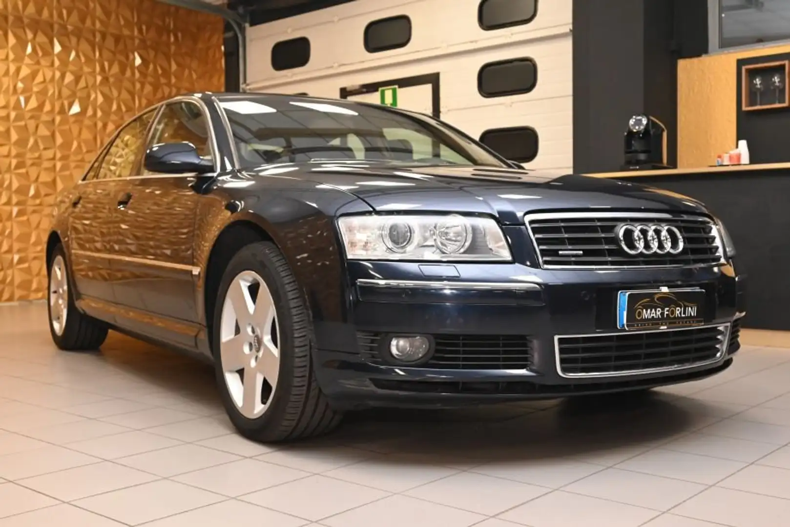 Audi A8 3.0 V6 TDI Q.TIP.NAVI PELLE EXCLUSIVE SOSPENS.FULL Blu/Azzurro - 2