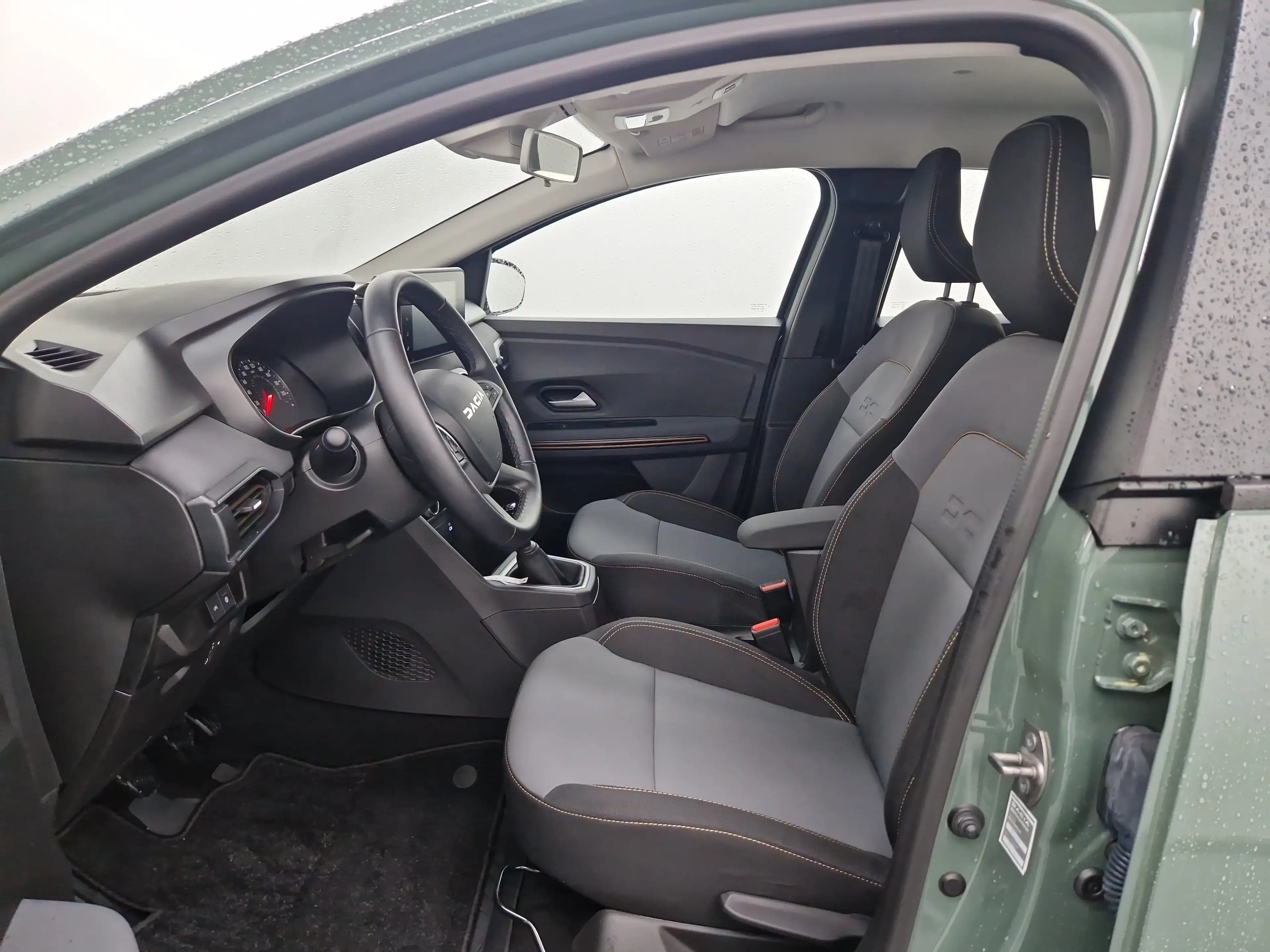 Dacia Sandero Stepway ECO-G 100 Extreme+ Navi — photo 8