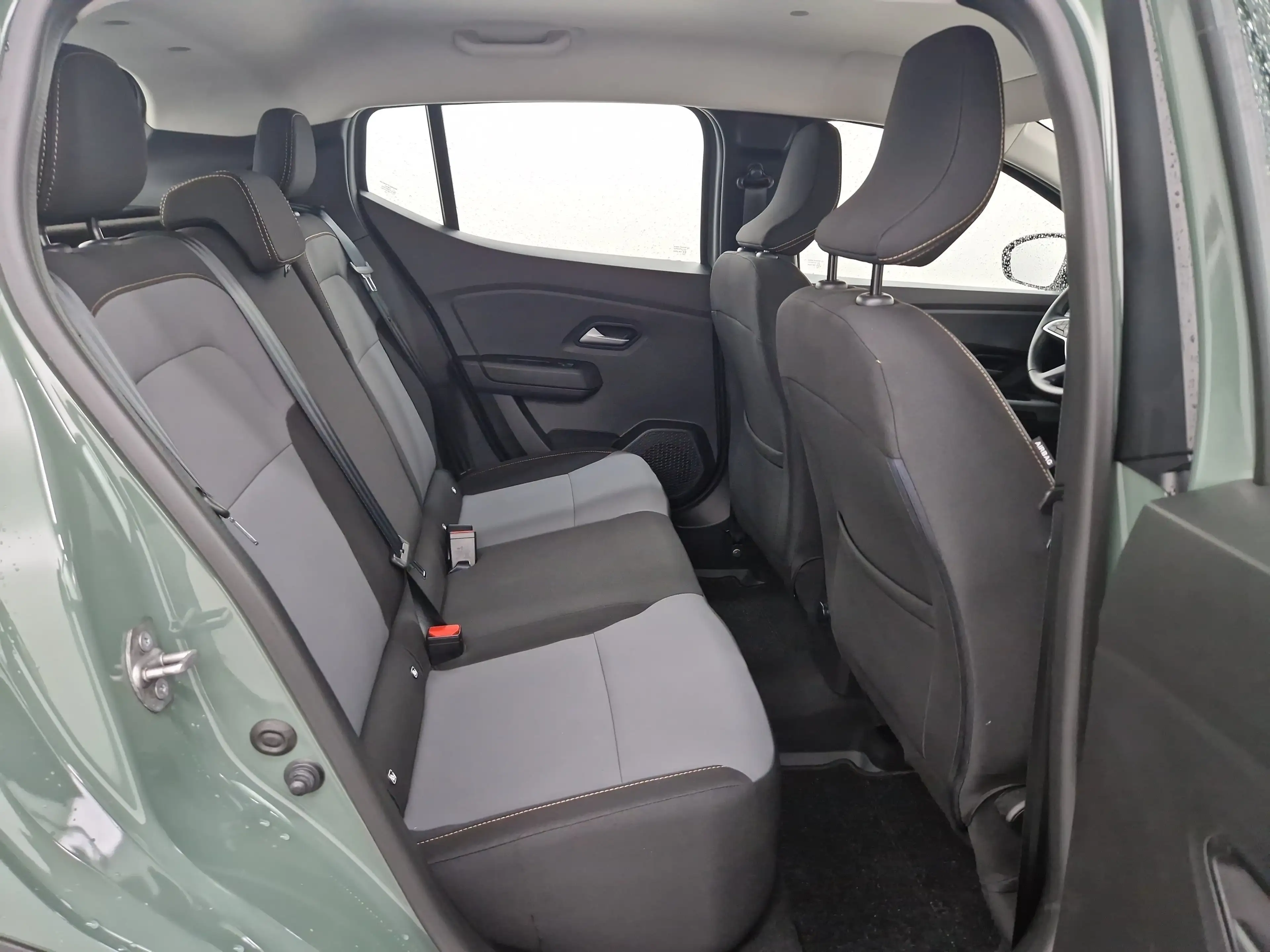 Dacia Sandero Stepway ECO-G 100 Extreme+ Navi — photo 11