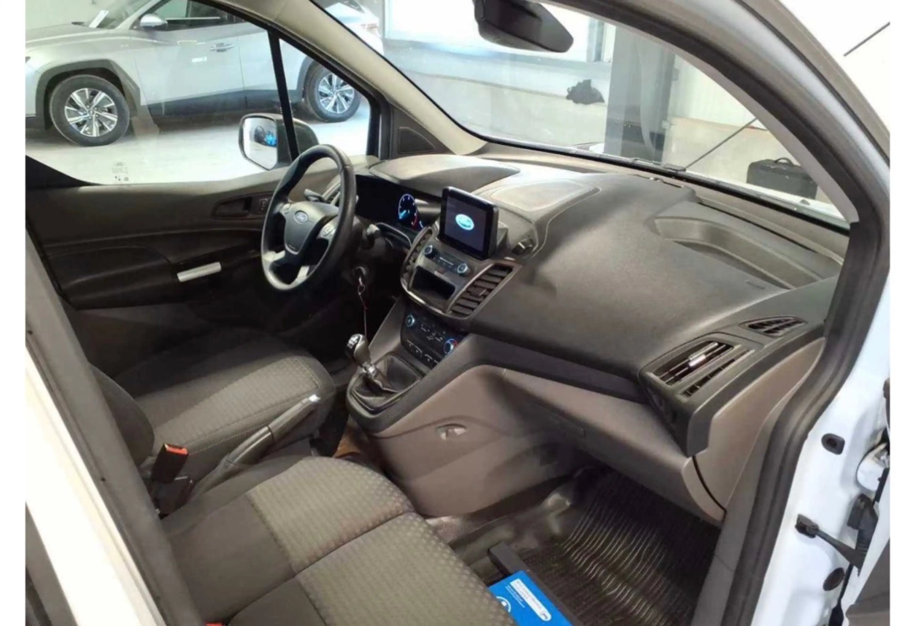 Ford Transit Connect 1.5 TDCI Kasten lang+SCHIEBETÜR+SITZE+NAVI+KLIMA+6GANG+PDC+KAMERA+MWST — photo 7