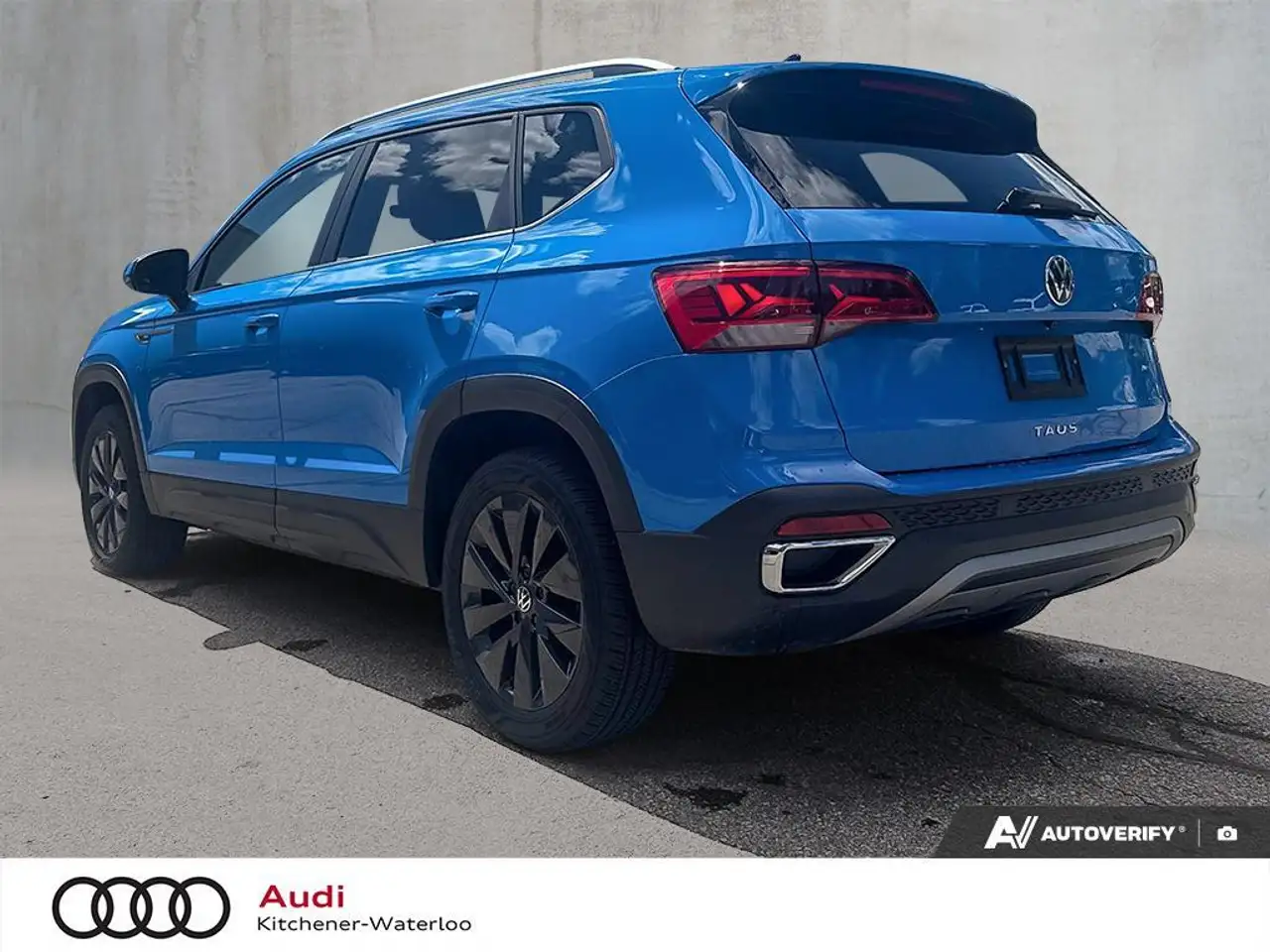 Volkswagen Taos photo Volkswagen Taos