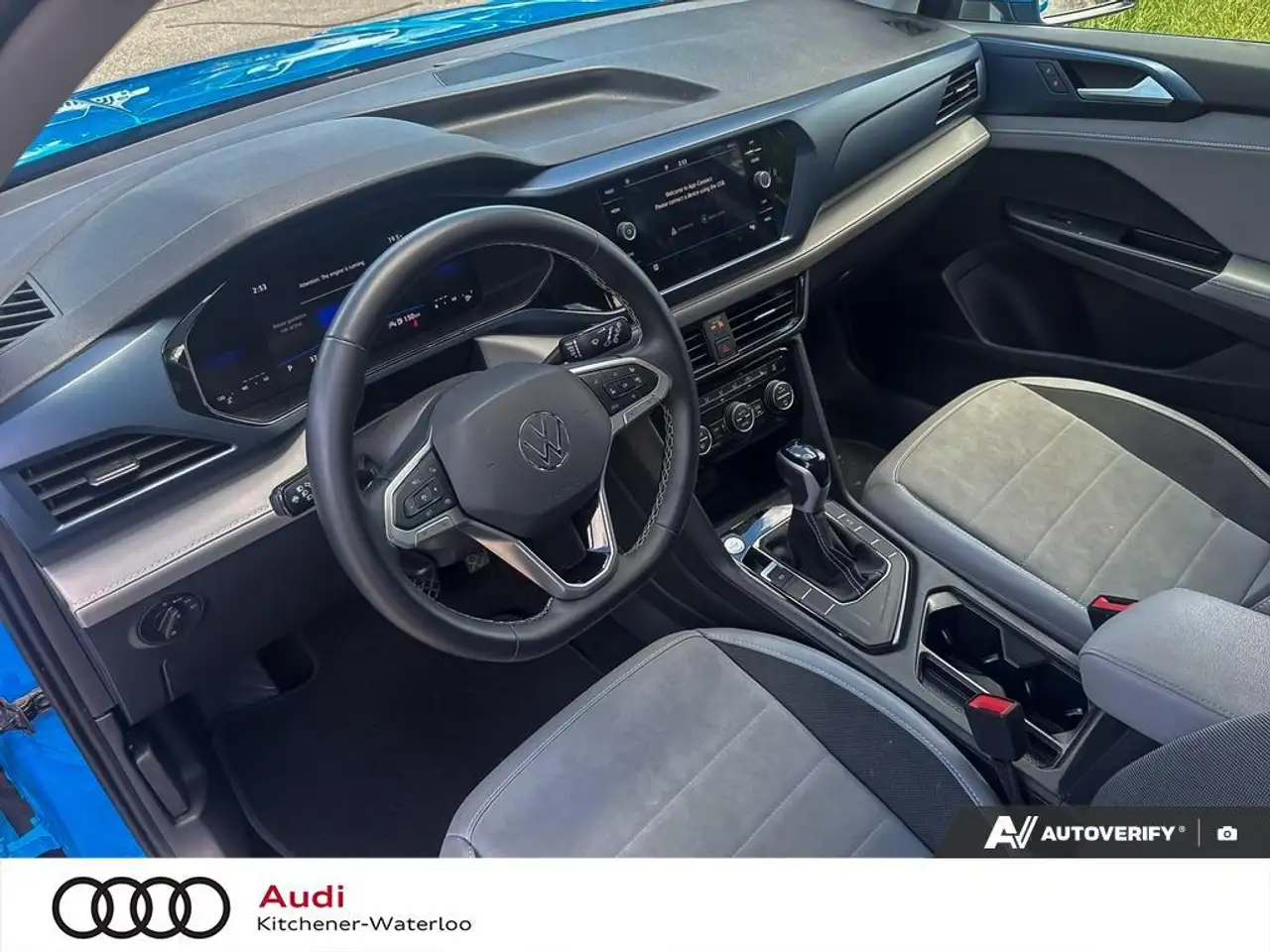 Volkswagen Taos photo Volkswagen Taos