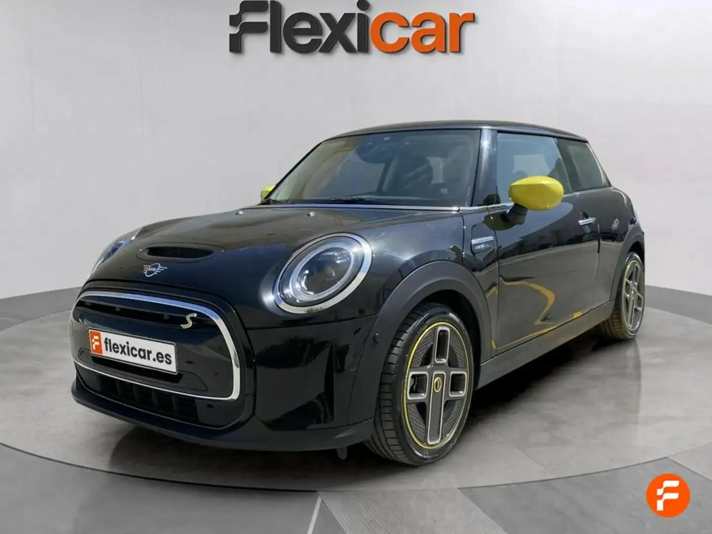 MINI Cooper SE Negro - 2