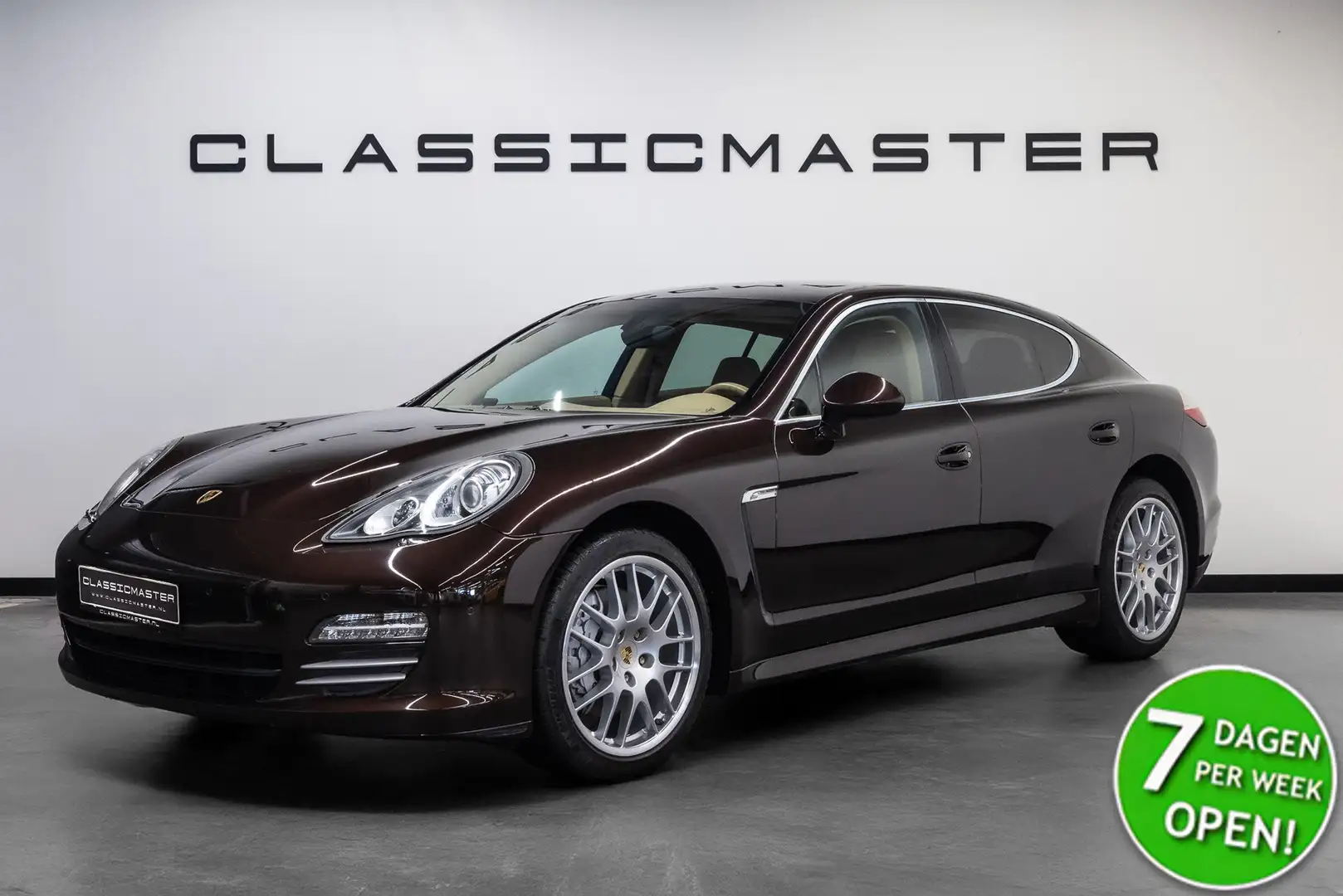 Porsche Panamera 4.8 4S Btw auto, Fiscale waarde € 14.000,- (€ 43.7 Bruin - 1