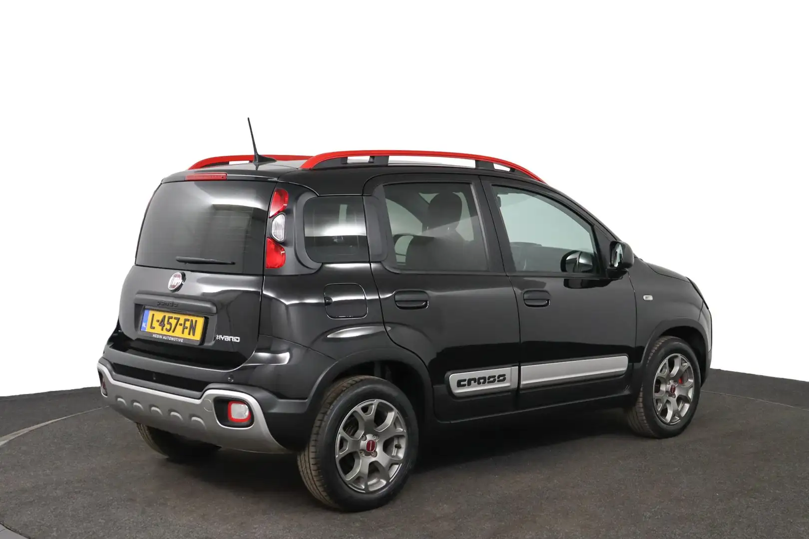 Fiat Panda 1.0 Hybrid Cross | Navigatie via App | Climate Con Schwarz - 2