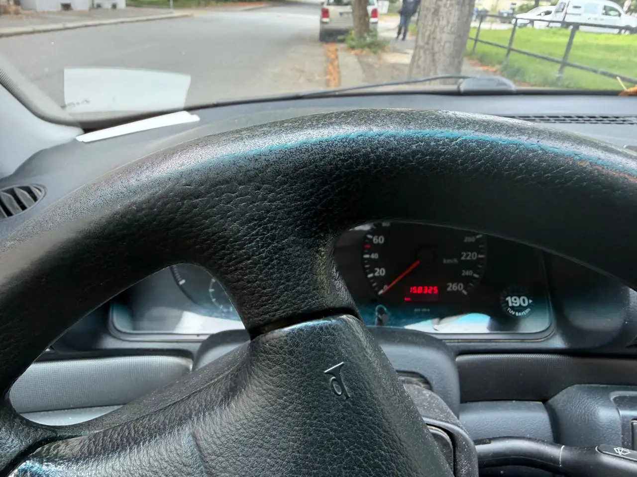 Audi A4 1.6, foto 2
