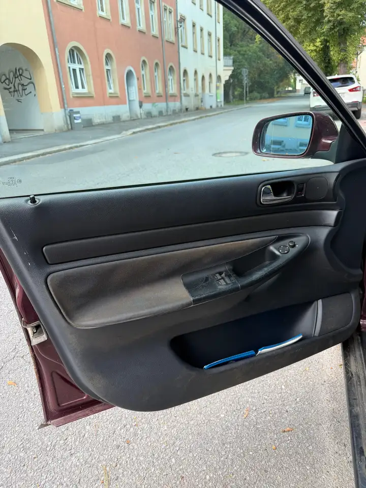 Audi A4 1.6, foto 11