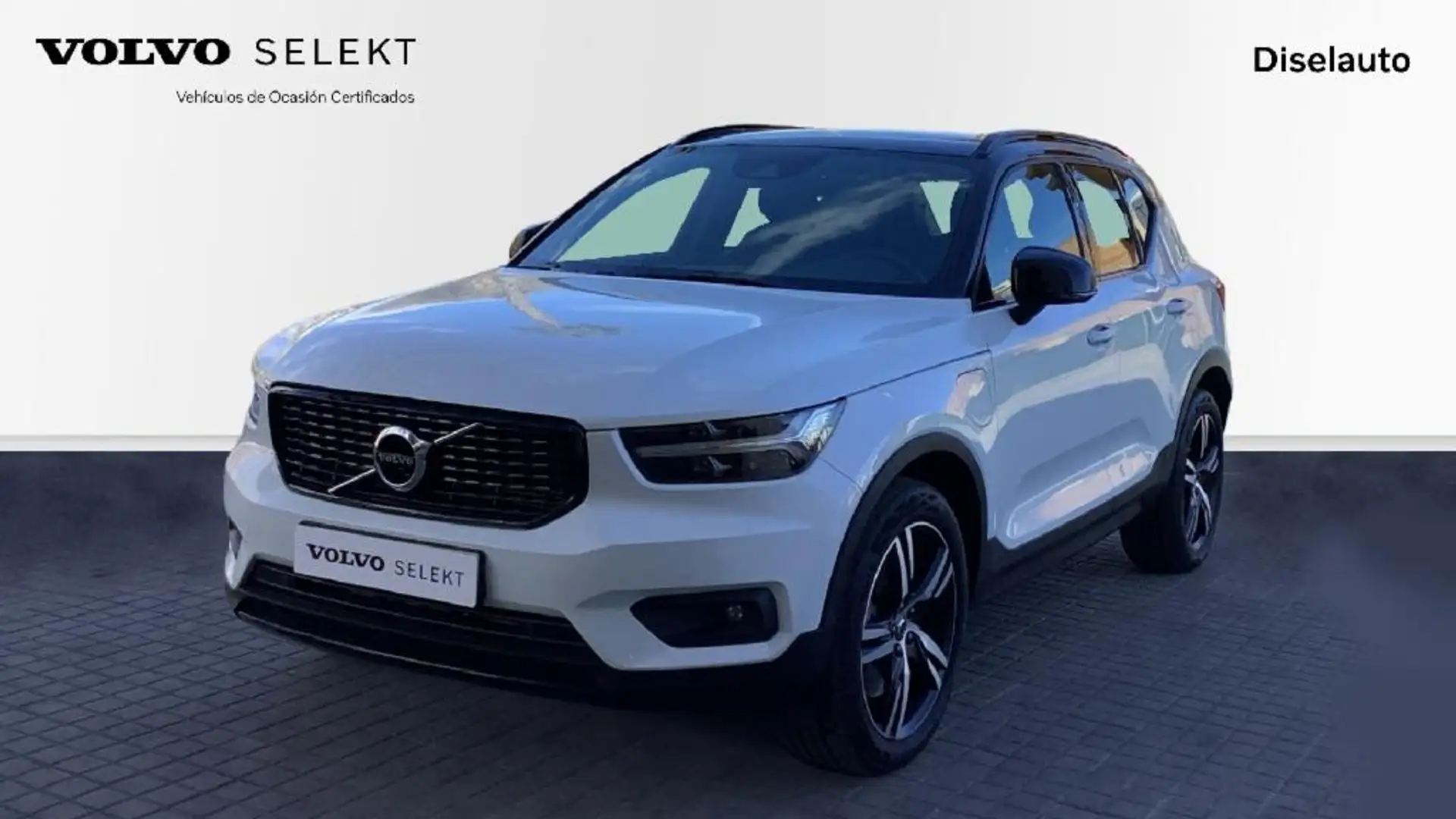 Volvo XC40 1.5 T4 RECHARGE R-DESIGN DCT 211 5P - 1
